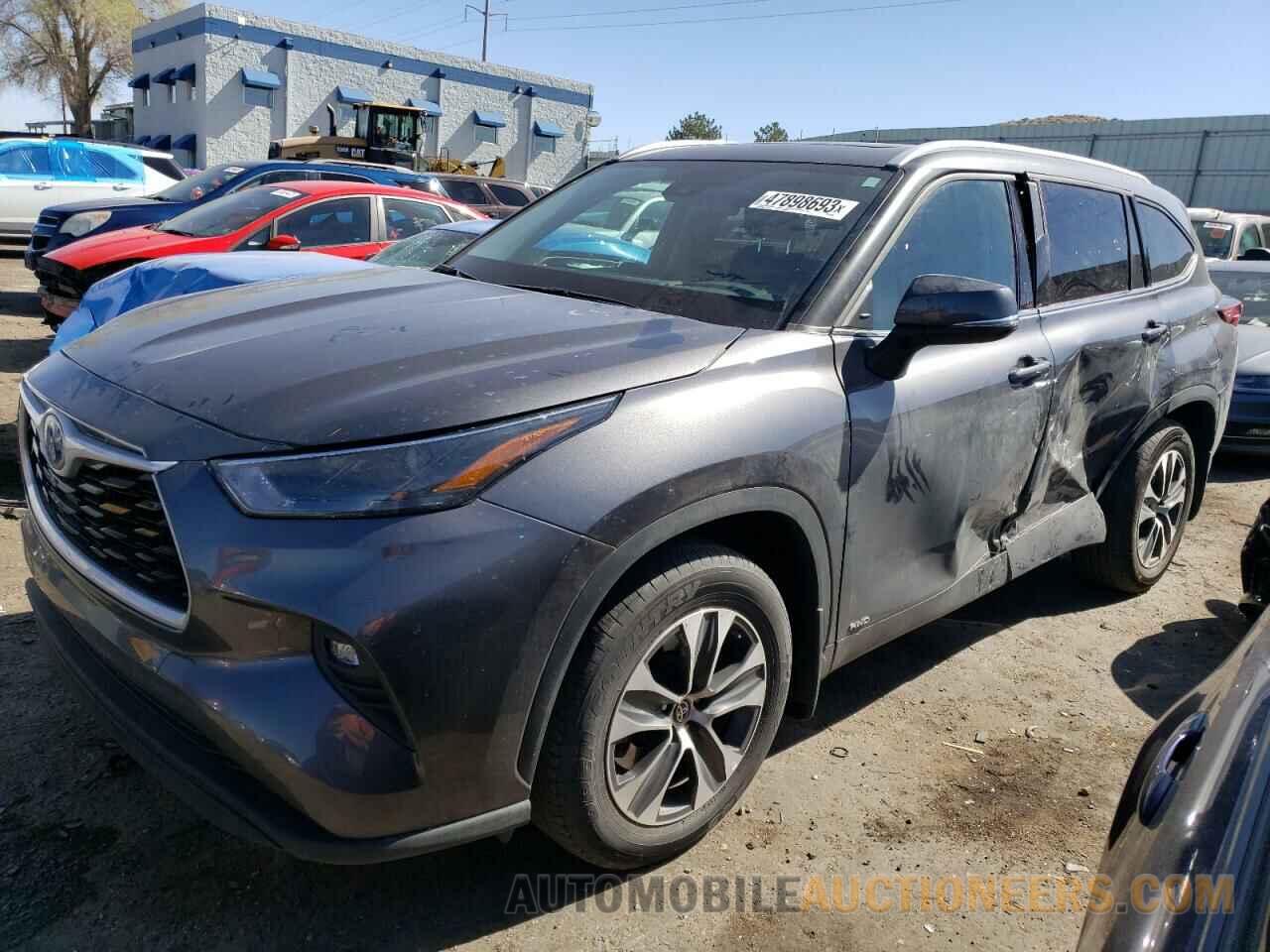 5TDGBRCH0NS555470 TOYOTA HIGHLANDER 2022