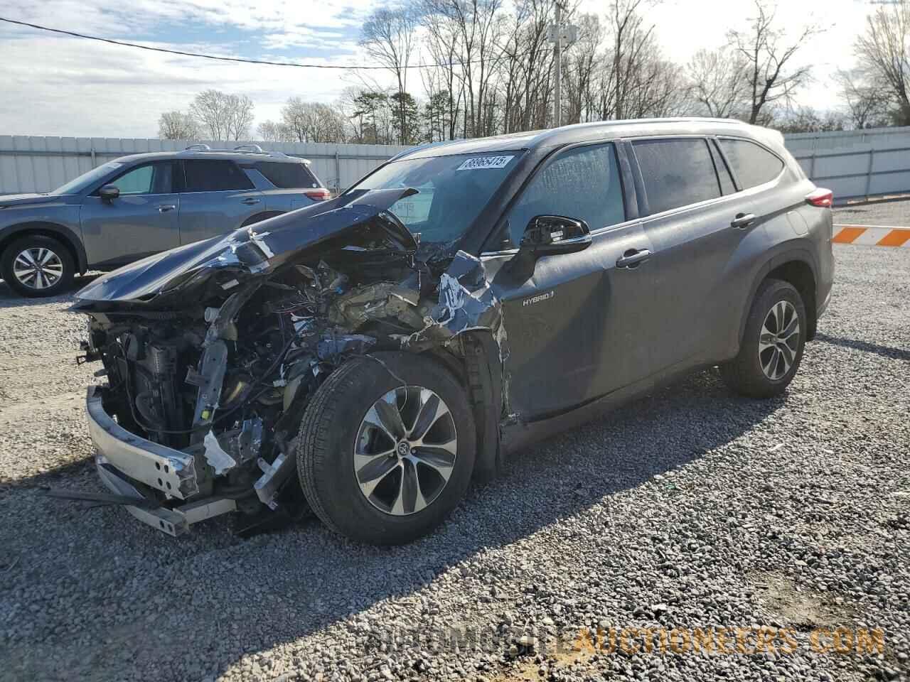 5TDGBRCH1MS514392 TOYOTA HIGHLANDER 2021