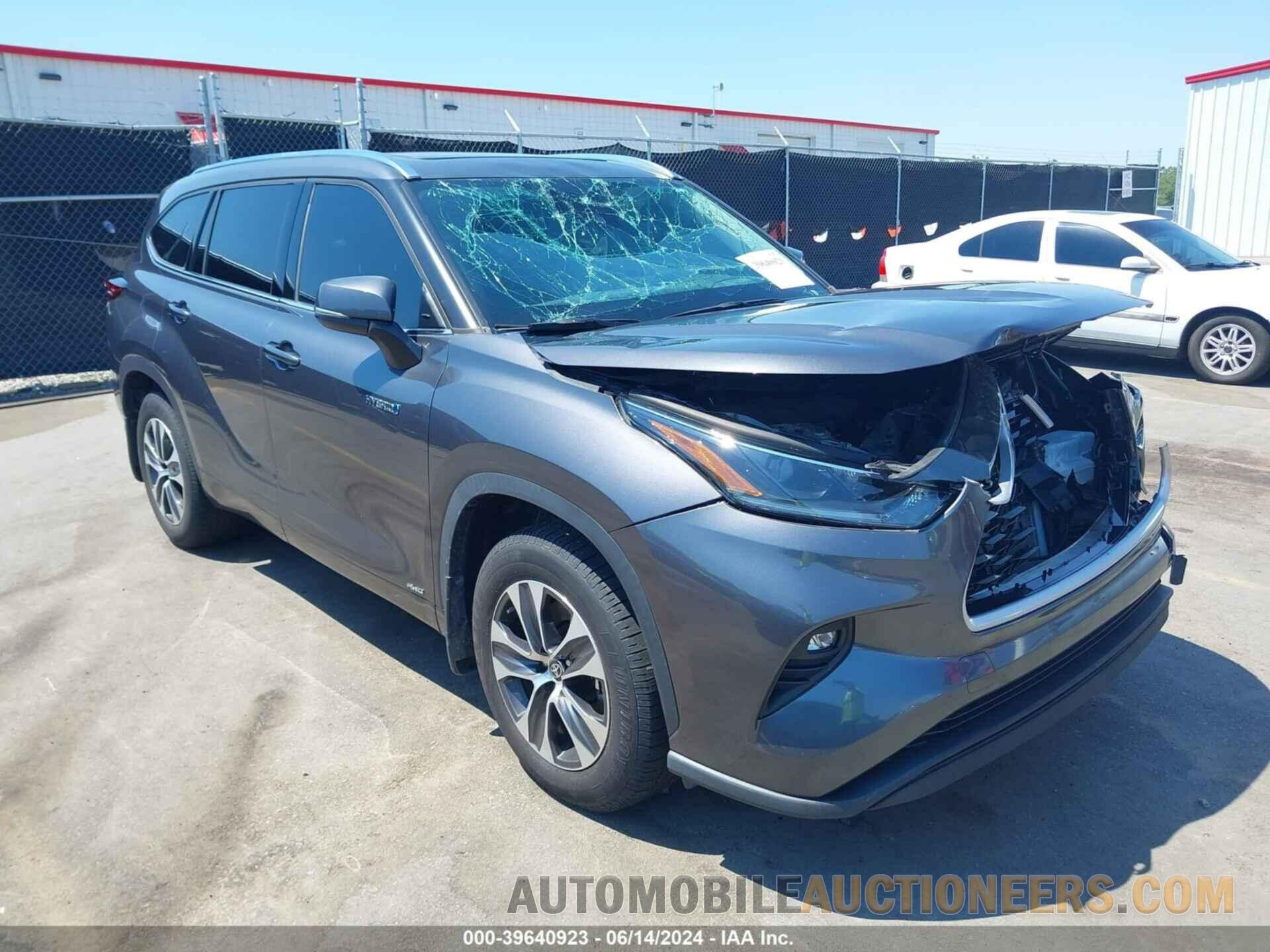 5TDGBRCH2MS052781 TOYOTA HIGHLANDER 2021