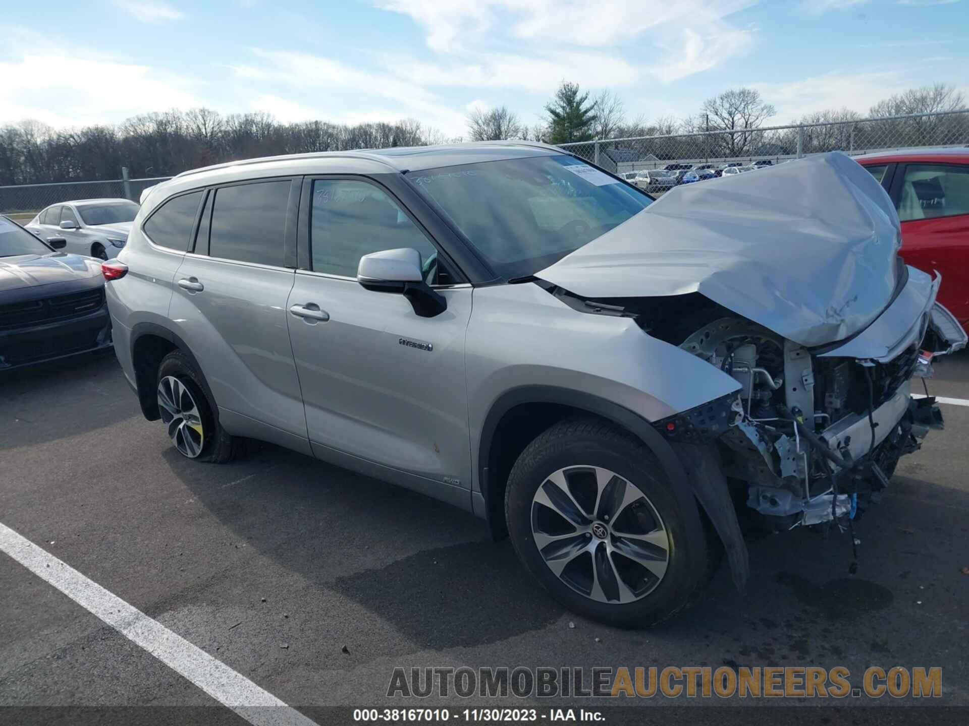 5TDGBRCH3MS533882 TOYOTA HIGHLANDER 2021