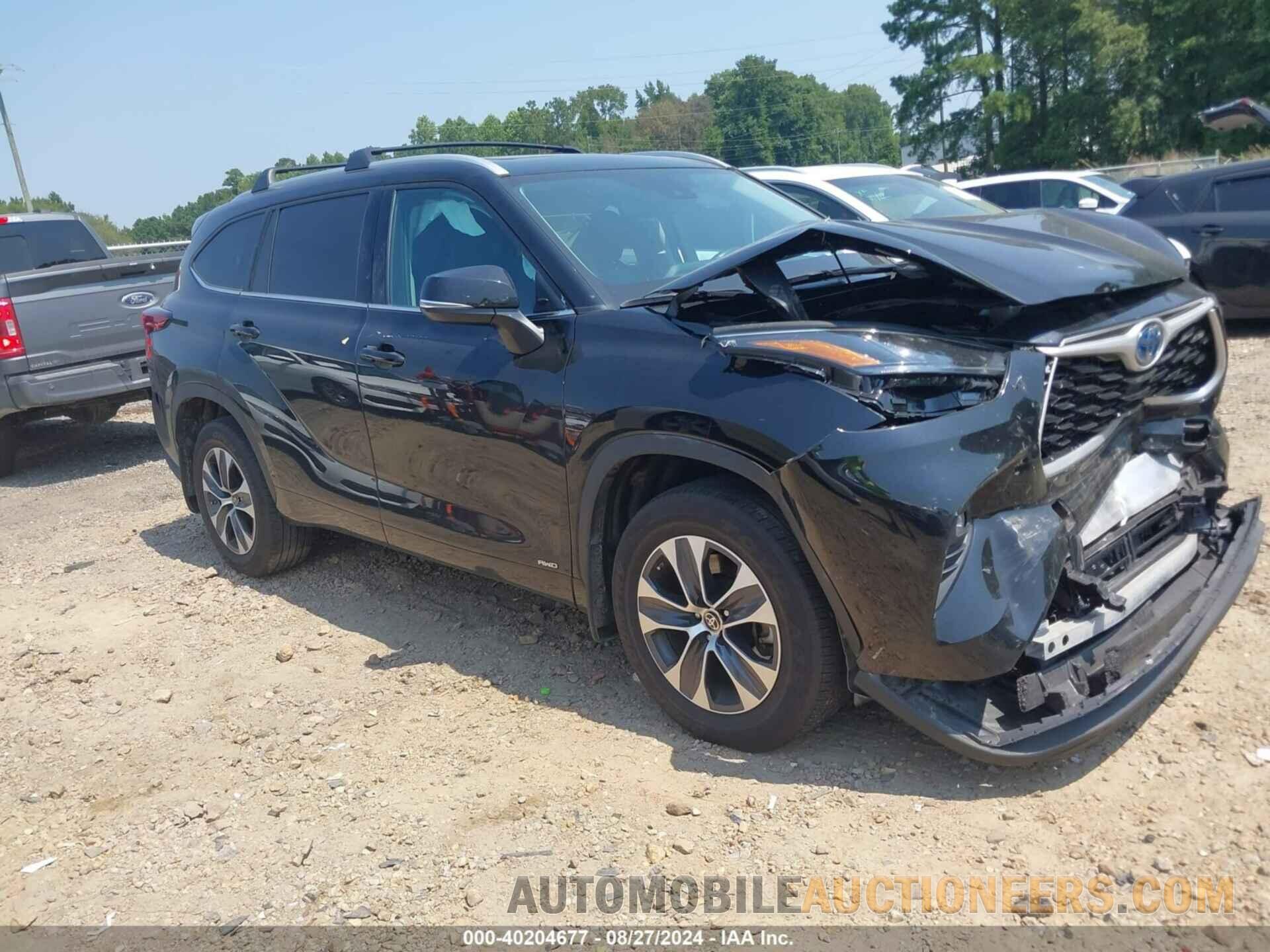 5TDGBRCH3NS562056 TOYOTA HIGHLANDER 2022