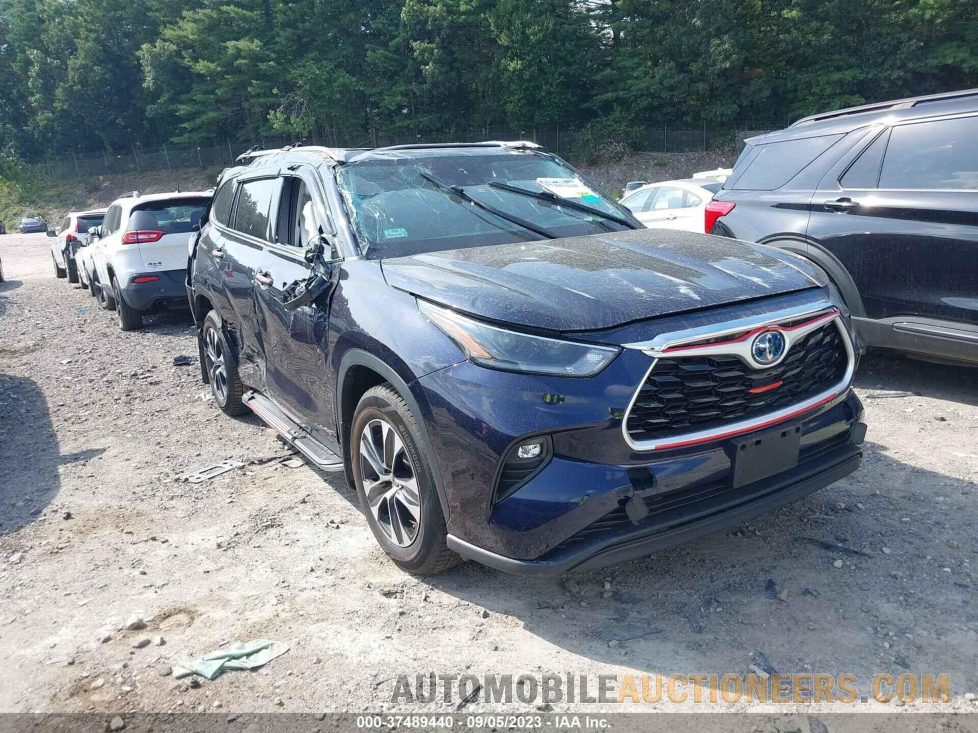 5TDGBRCH4MS515021 TOYOTA HIGHLANDER 2021