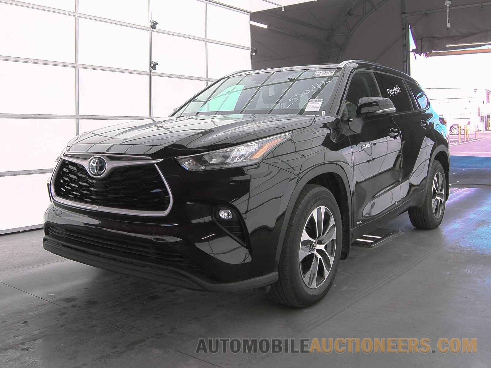 5TDGBRCH5LS507492 Toyota Highlander Hybrid 2020