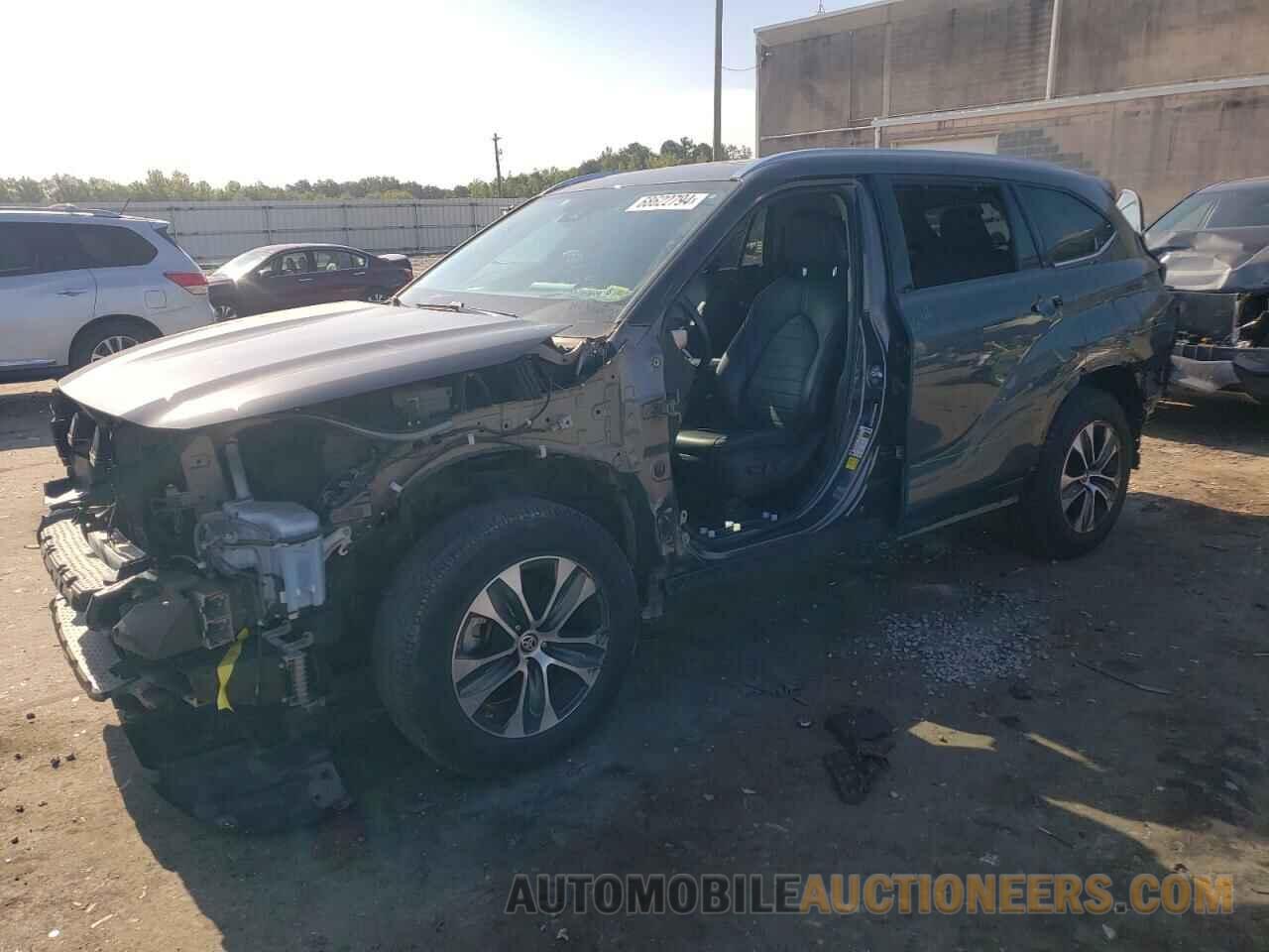 5TDGBRCH5MS525590 TOYOTA HIGHLANDER 2021