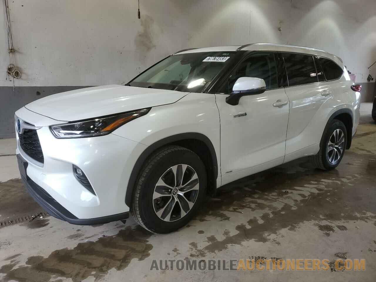 5TDGBRCH6MS033540 TOYOTA HIGHLANDER 2021