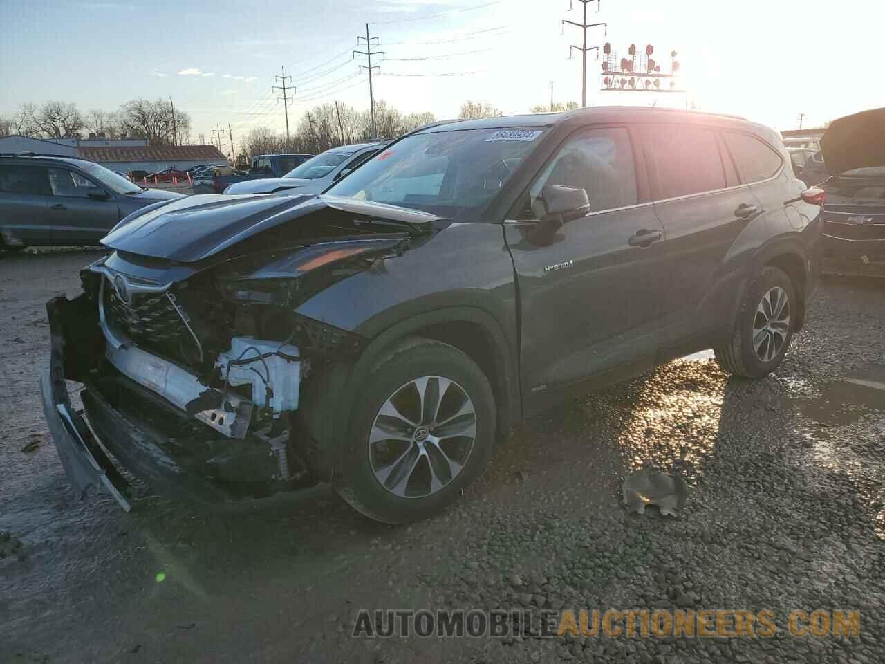 5TDGBRCH7MS023079 TOYOTA HIGHLANDER 2021