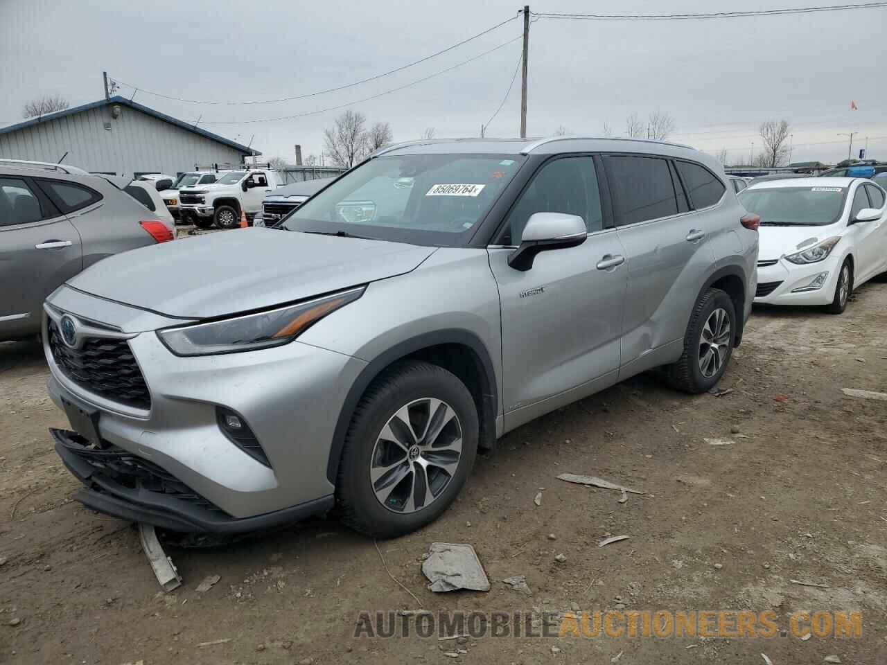 5TDGBRCH7MS520813 TOYOTA HIGHLANDER 2021