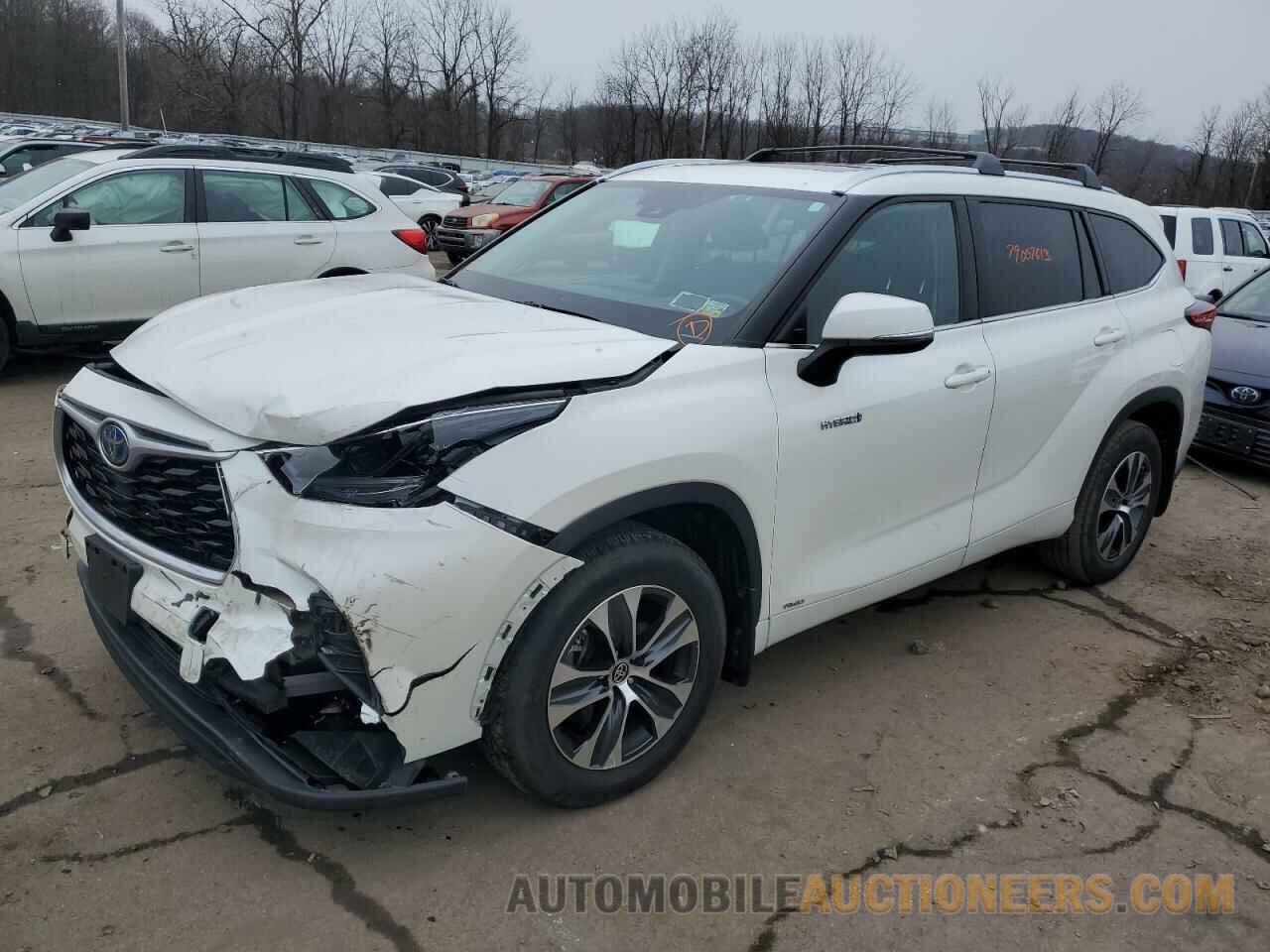 5TDGBRCH8MS520173 TOYOTA HIGHLANDER 2021