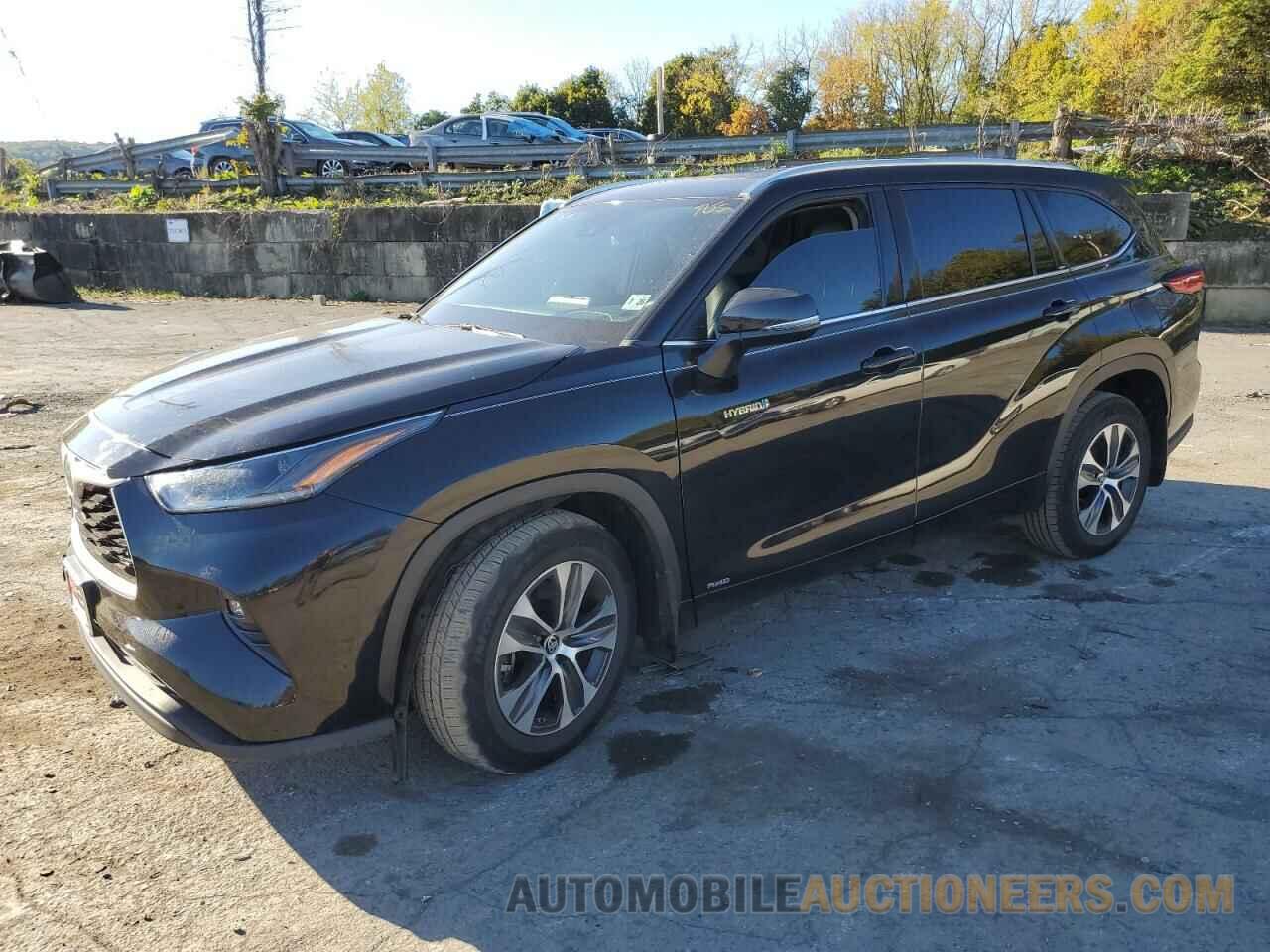 5TDGBRCH8MS531173 TOYOTA HIGHLANDER 2021