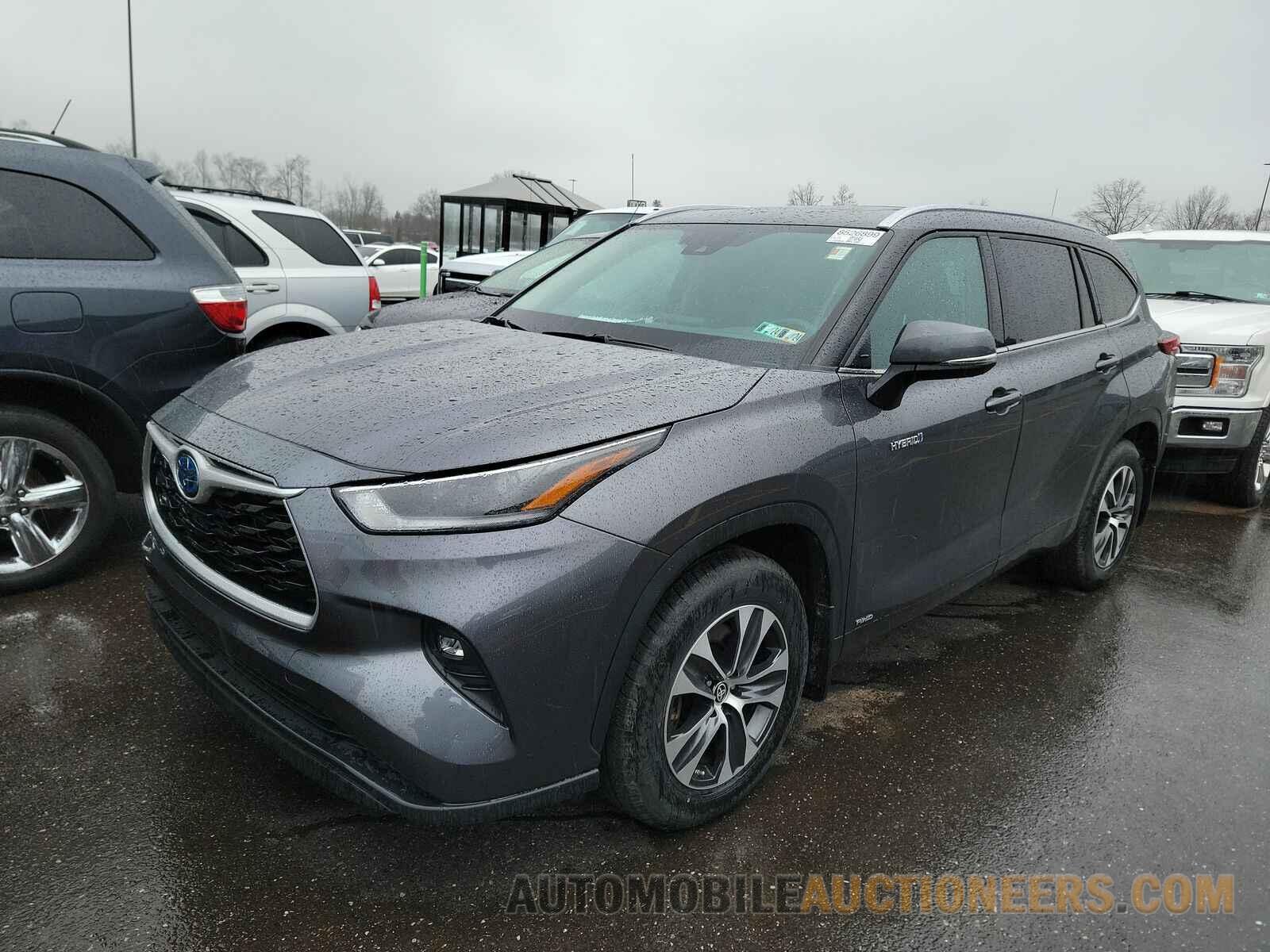 5TDGBRCH8MS531545 Toyota Highlander Hybrid 2021