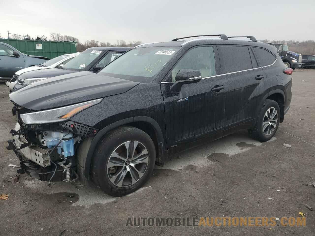 5TDGBRCH9MS537404 TOYOTA HIGHLANDER 2021