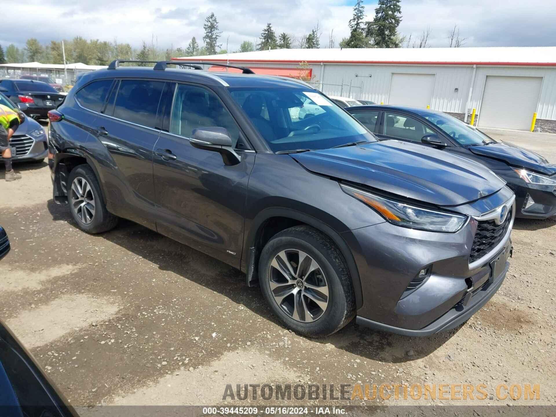 5TDGBRCH9NS078781 TOYOTA HIGHLANDER 2022