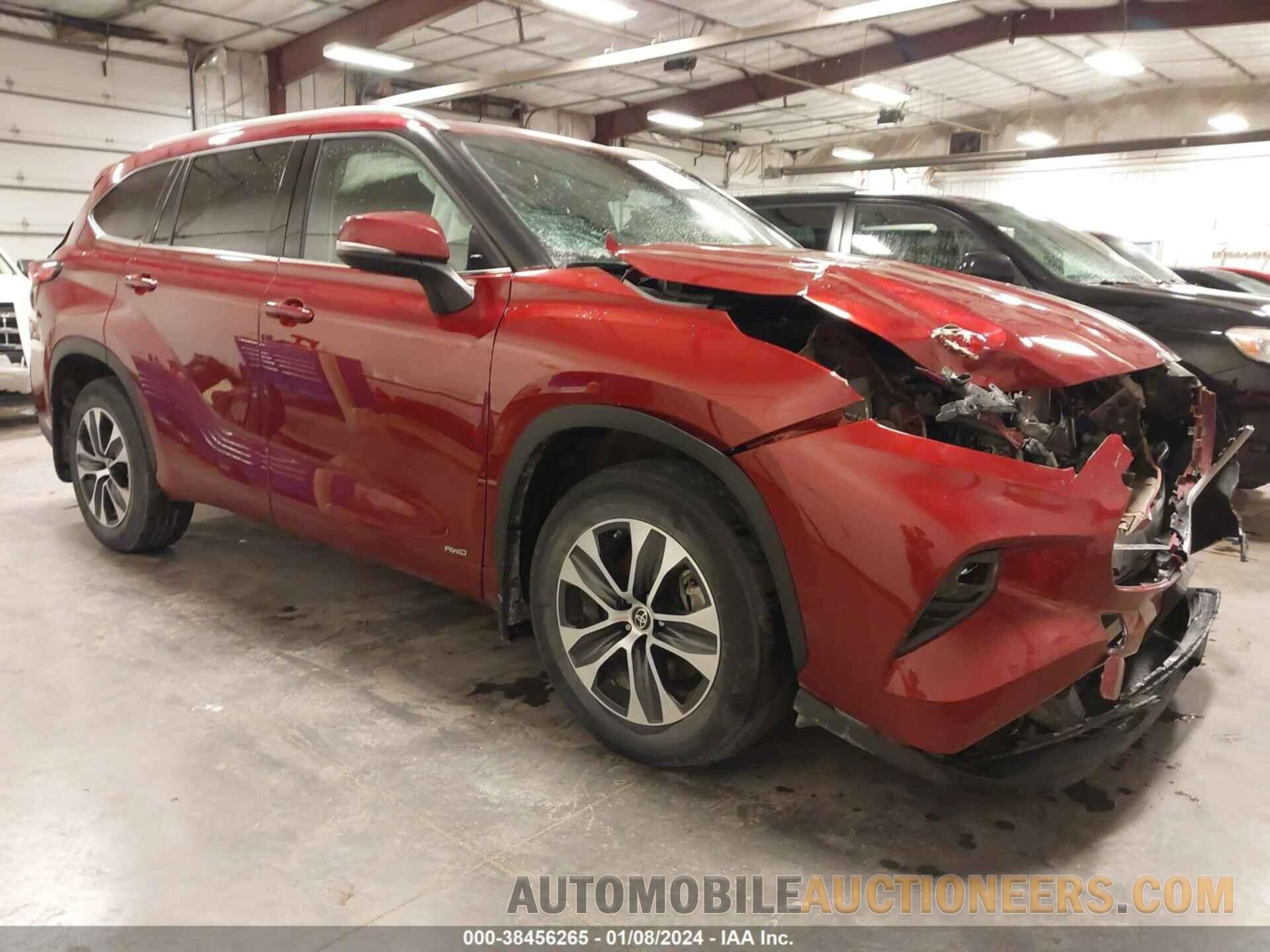 5TDGBRCH9NS540532 TOYOTA HIGHLANDER 2022