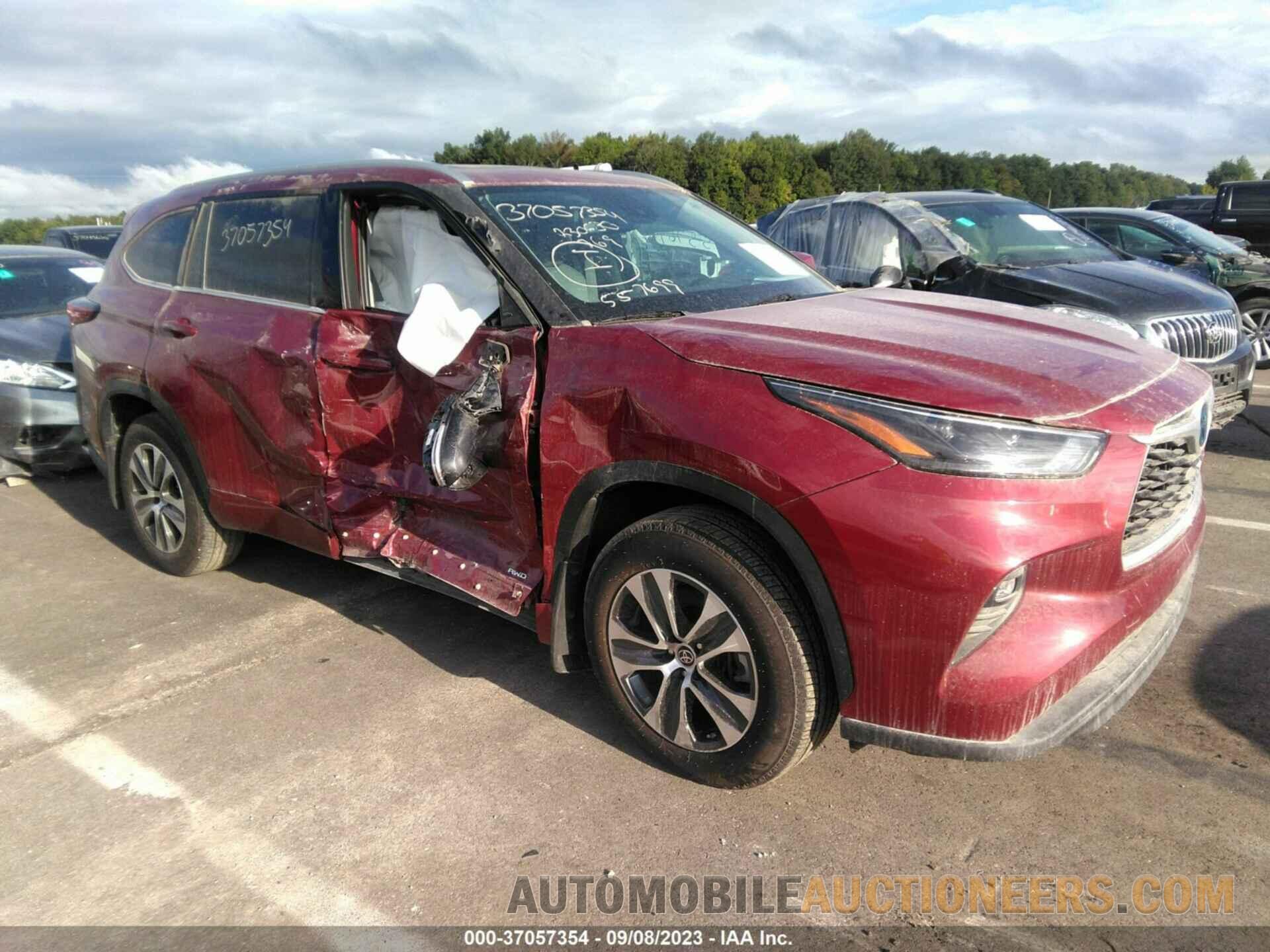 5TDGBRCH9NS557699 TOYOTA HIGHLANDER 2022