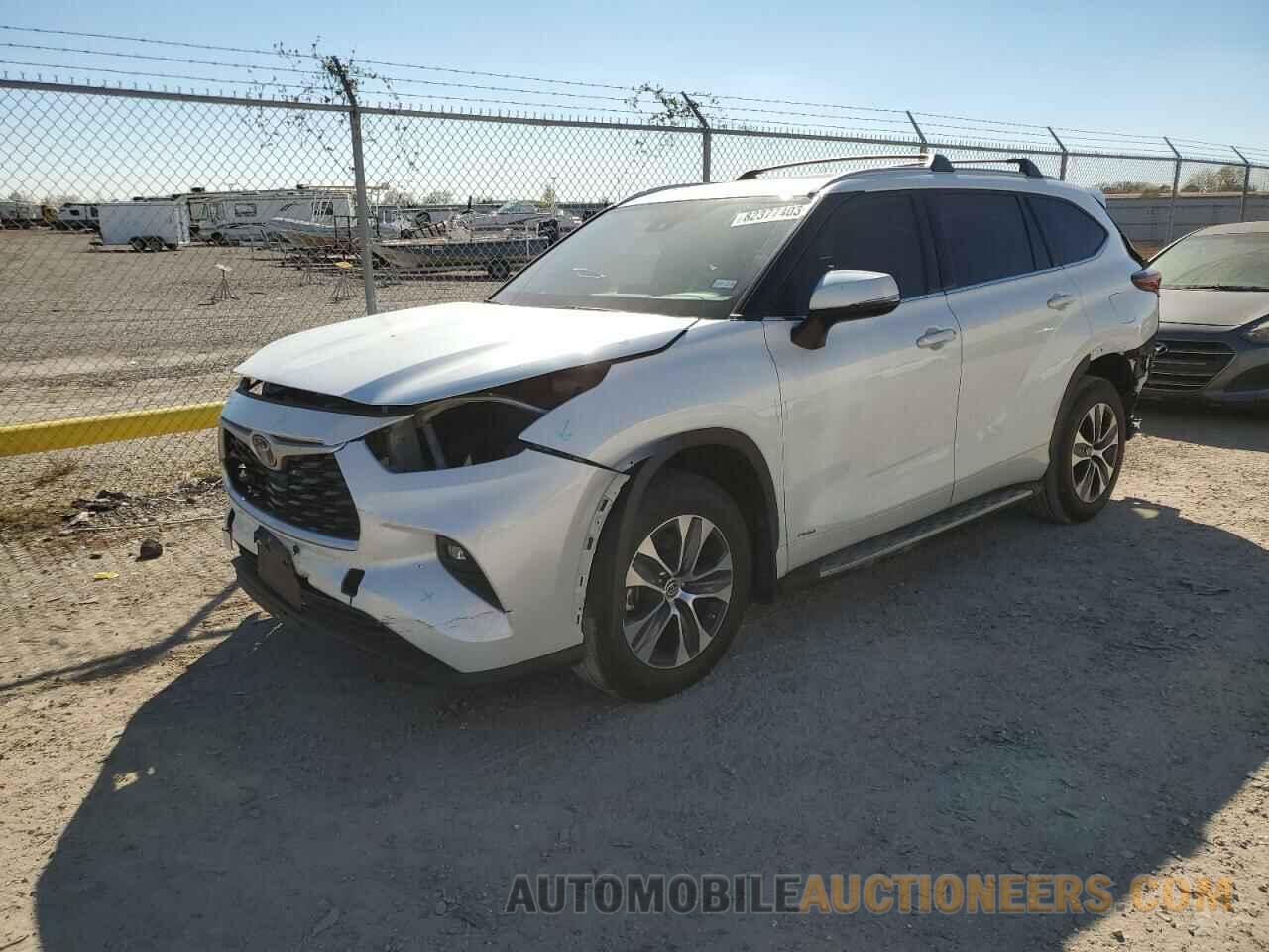 5TDGBRCH9NS560327 TOYOTA HIGHLANDER 2022