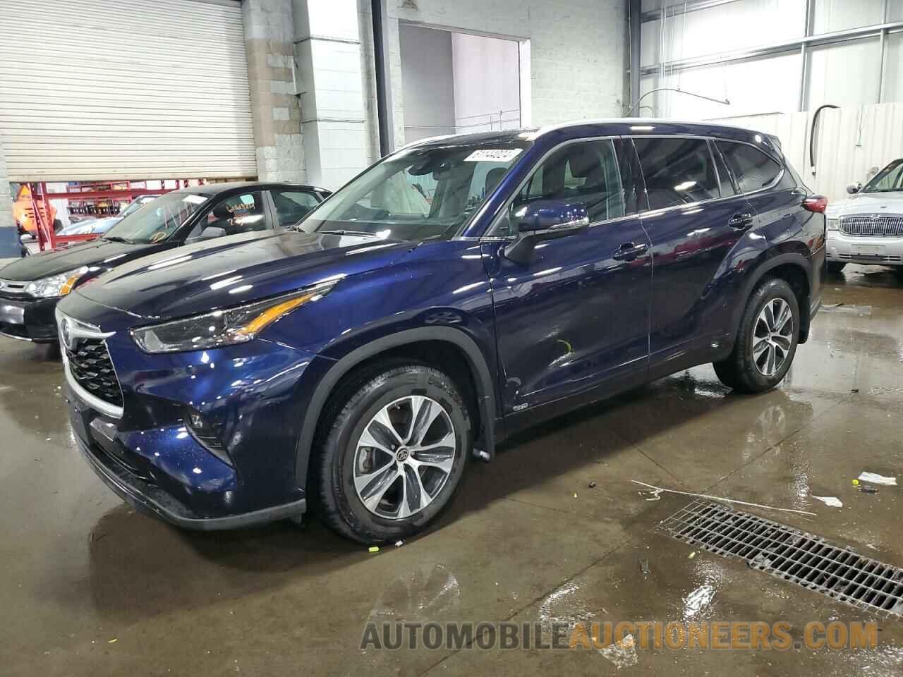 5TDGBRCHXNS546128 TOYOTA HIGHLANDER 2022