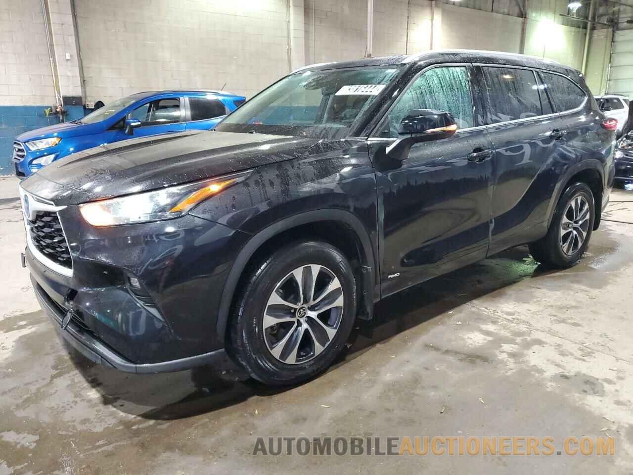 5TDGBRCHXNS559574 TOYOTA HIGHLANDER 2022