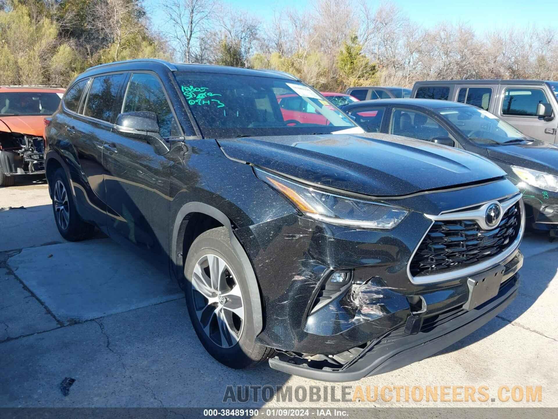 5TDGZRAH0MS070324 TOYOTA HIGHLANDER 2021