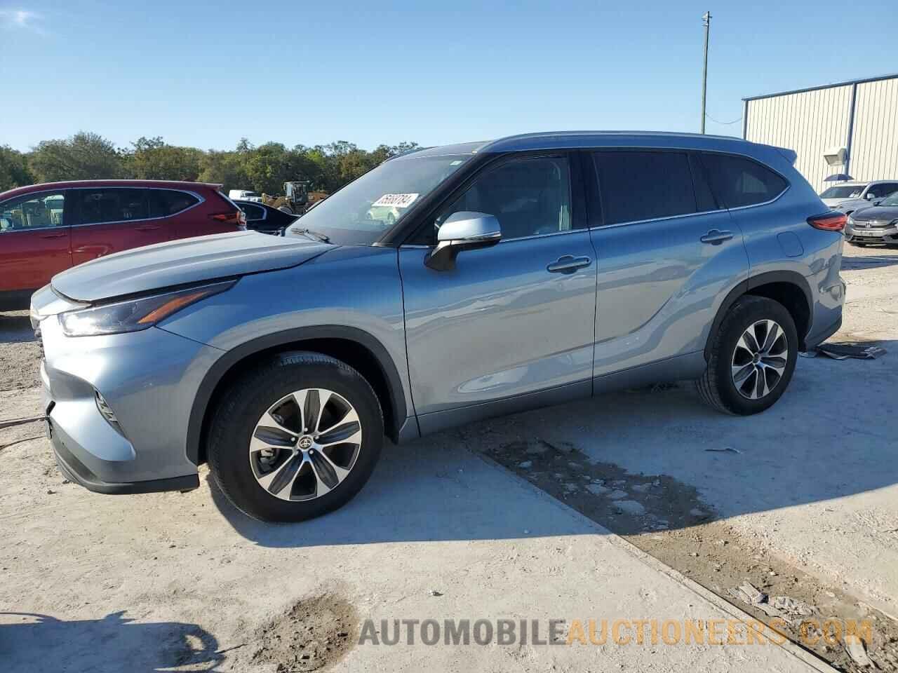 5TDGZRAH0NS130510 TOYOTA HIGHLANDER 2022