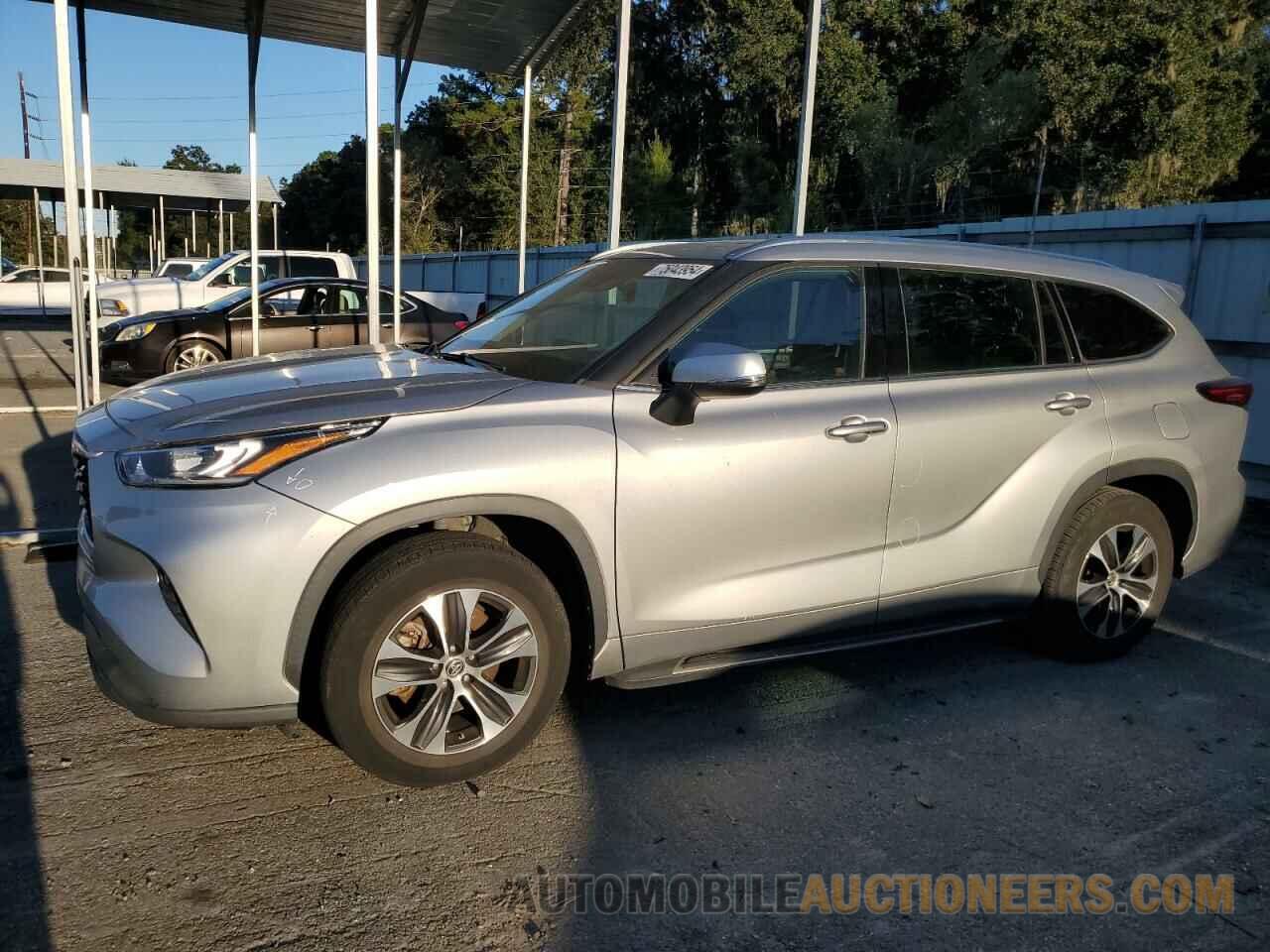 5TDGZRAH1LS509626 TOYOTA HIGHLANDER 2020