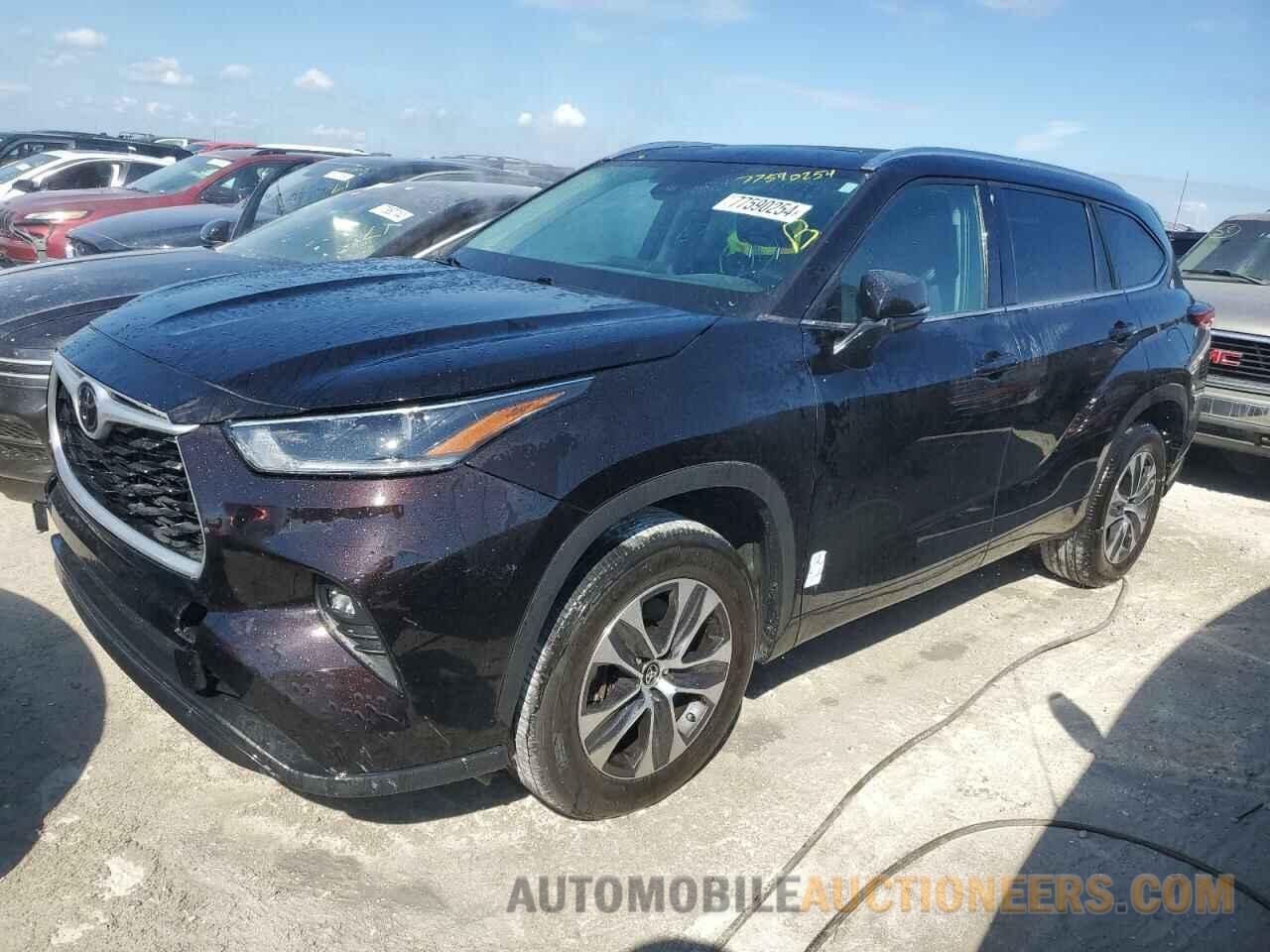 5TDGZRAH1MS060823 TOYOTA HIGHLANDER 2021