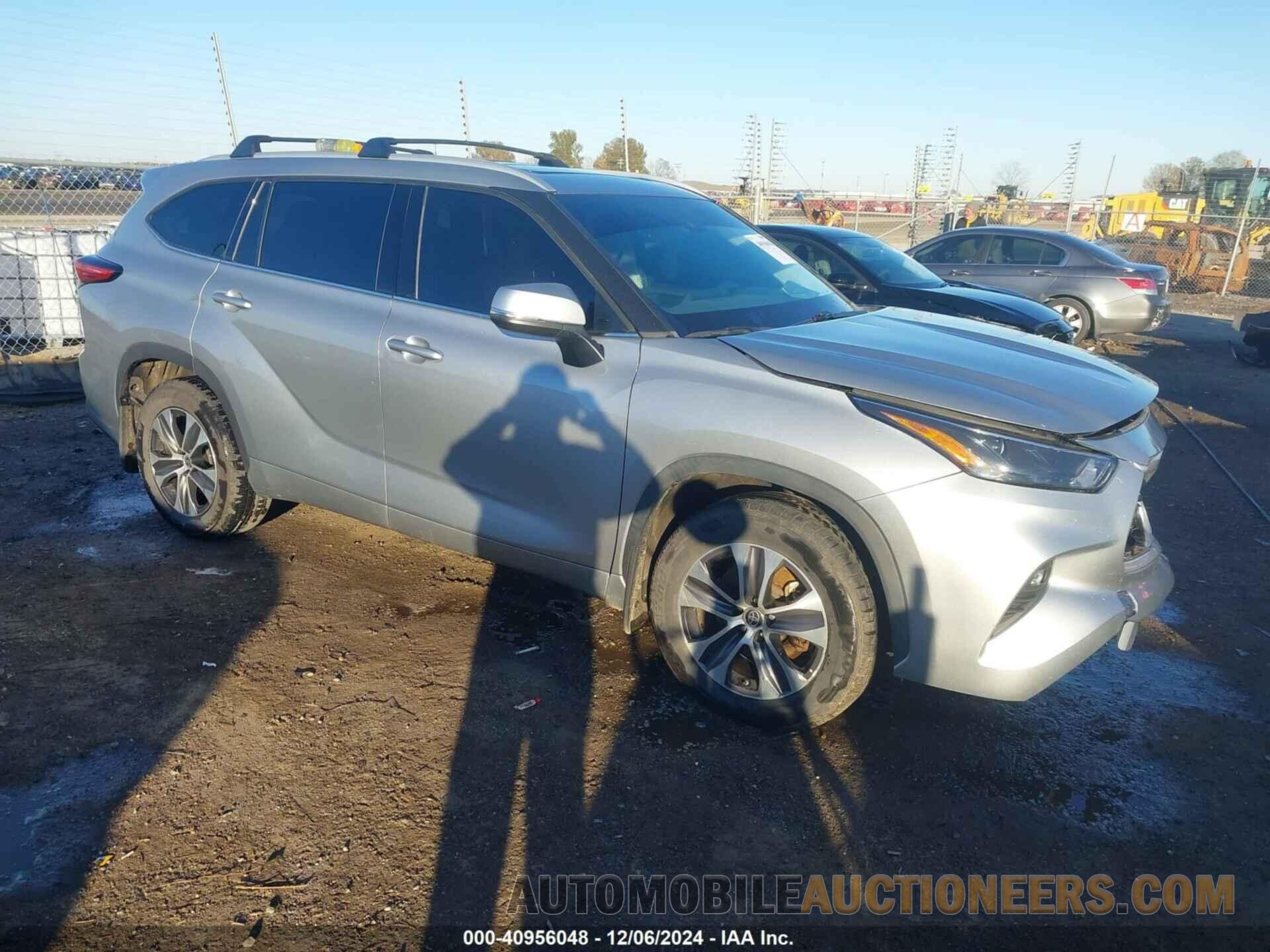 5TDGZRAH1NS095945 TOYOTA HIGHLANDER 2022