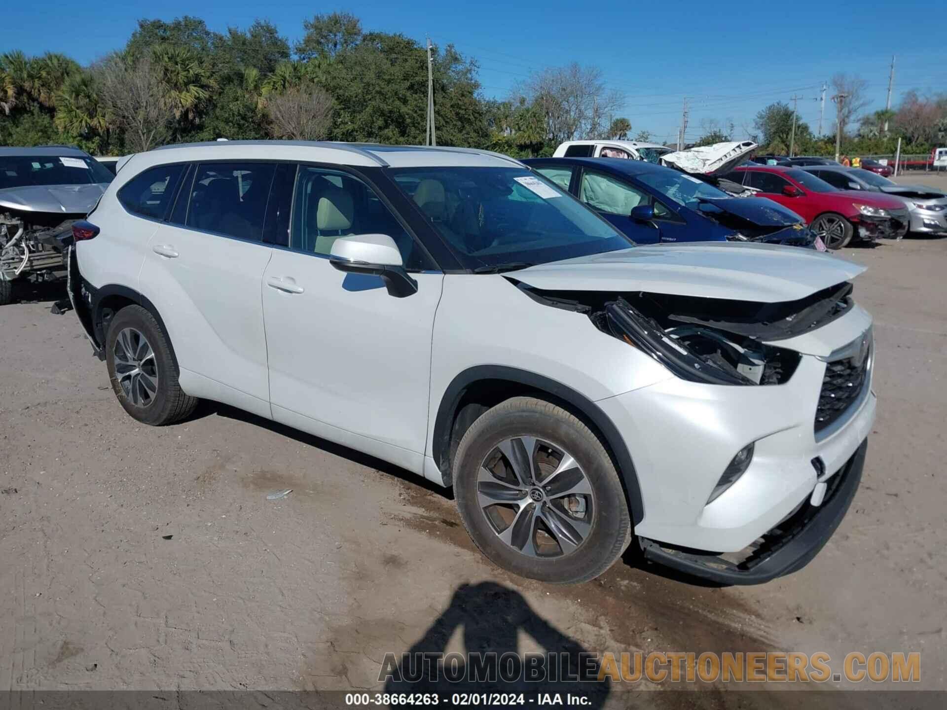 5TDGZRAH1NS547750 TOYOTA HIGHLANDER 2022