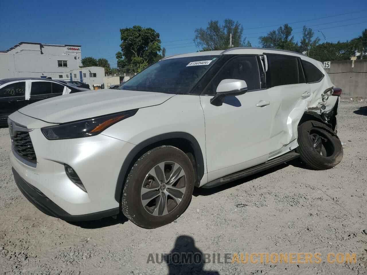 5TDGZRAH1NS559655 TOYOTA HIGHLANDER 2022