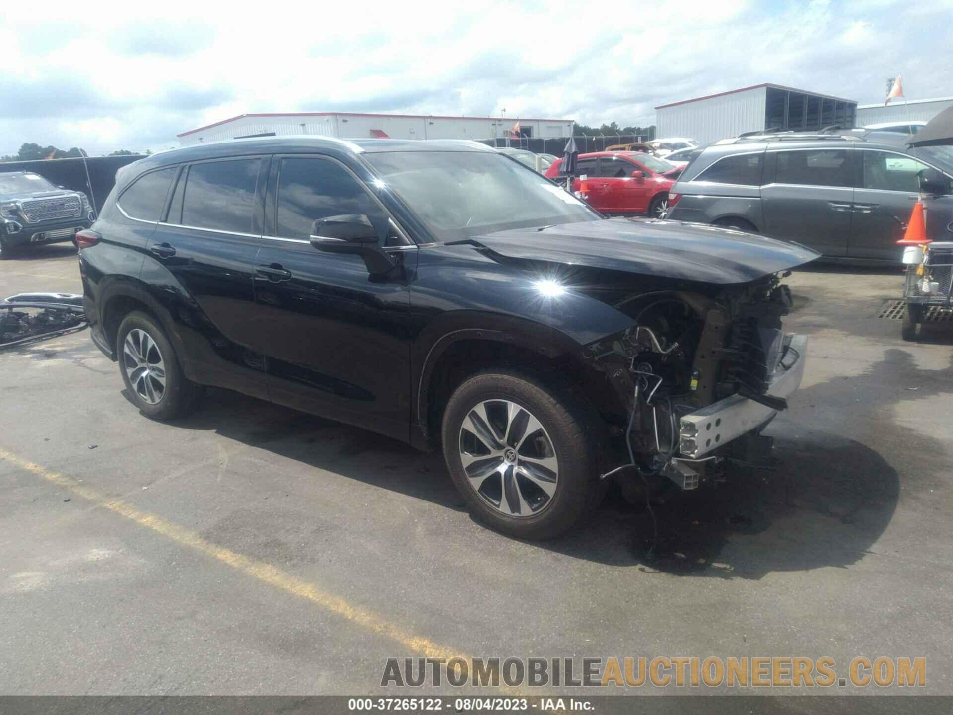 5TDGZRAH2MS515856 TOYOTA HIGHLANDER 2021