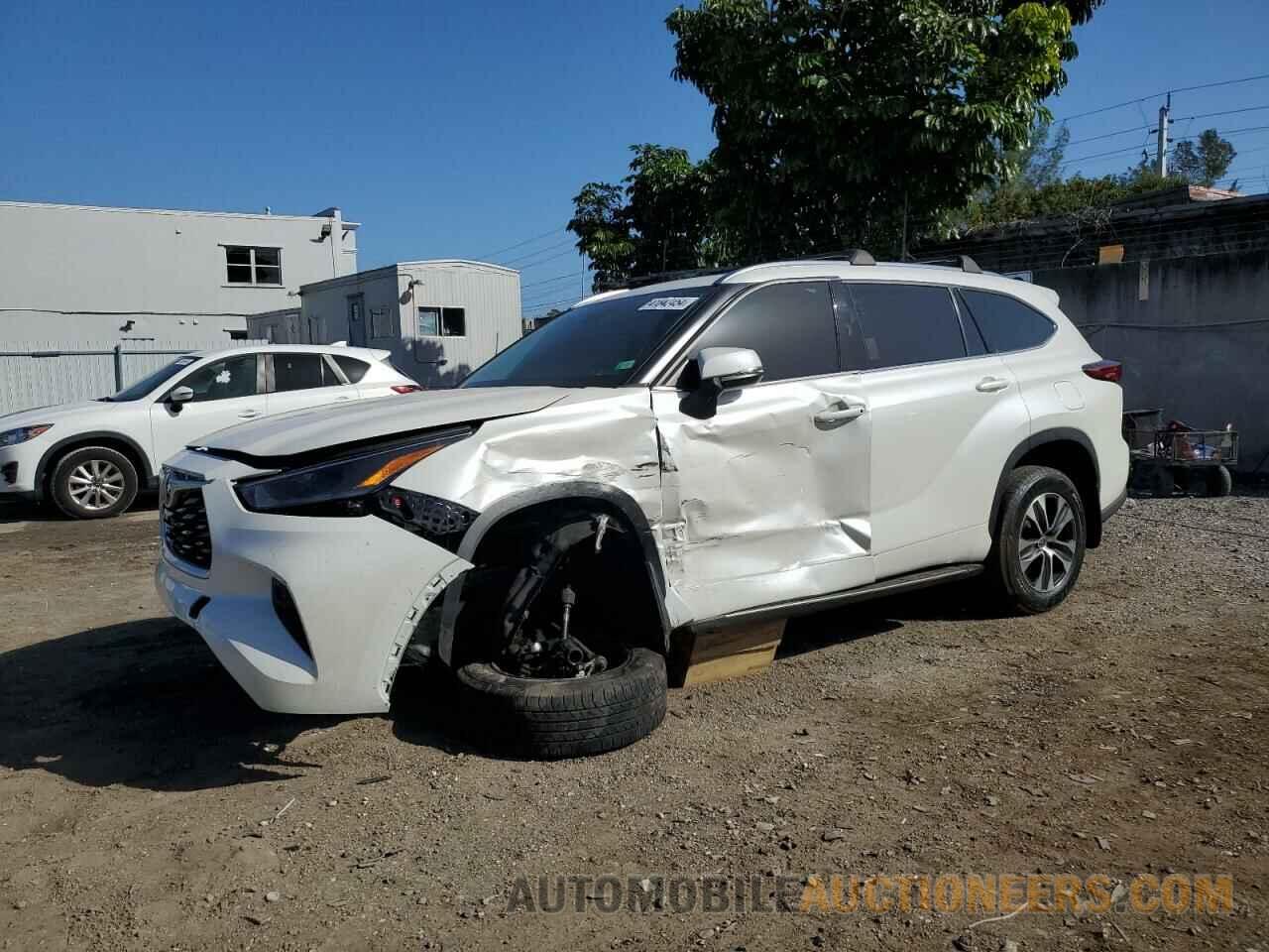 5TDGZRAH2MS522452 TOYOTA HIGHLANDER 2021