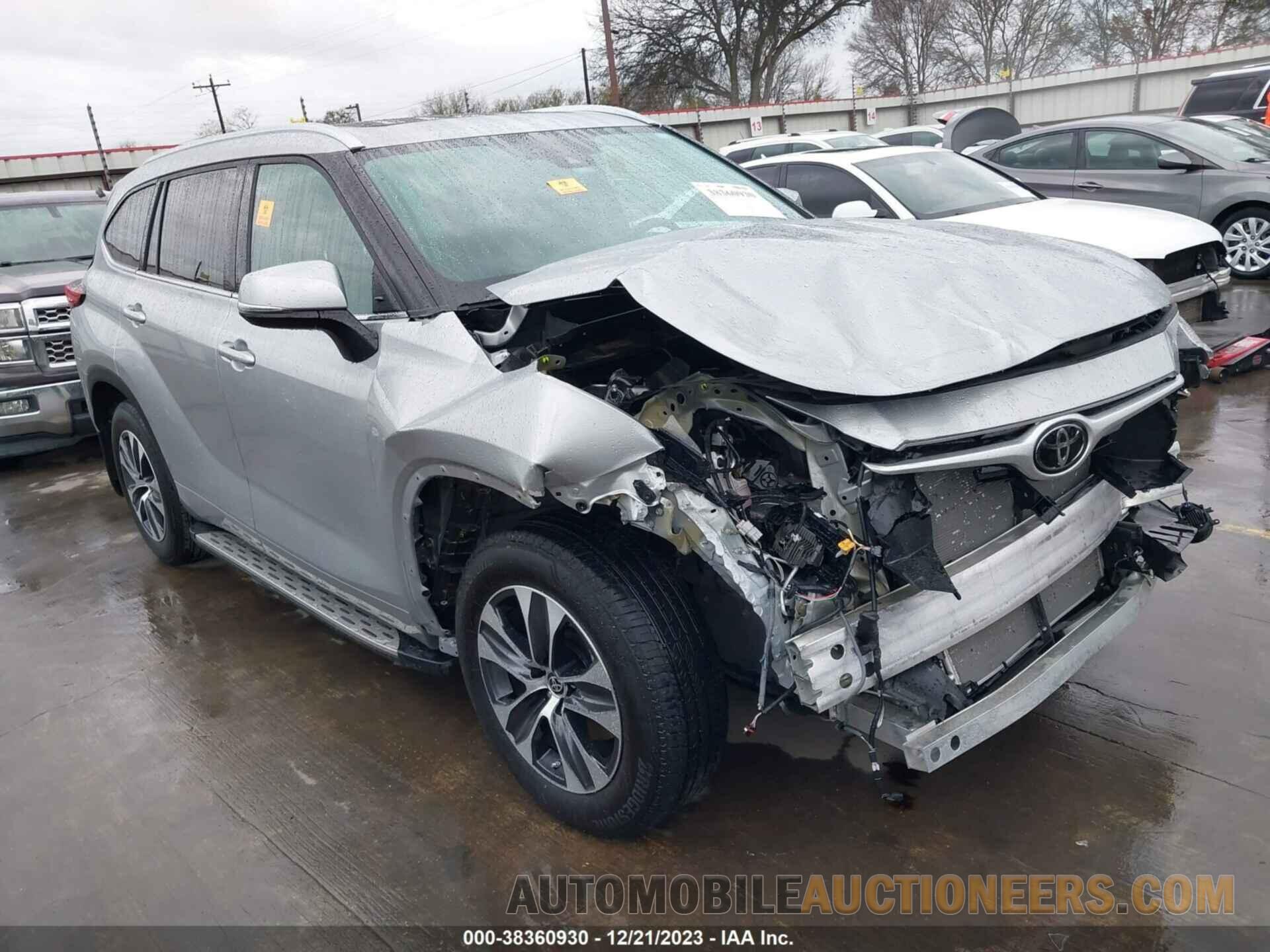 5TDGZRAH2MS534021 TOYOTA HIGHLANDER 2021