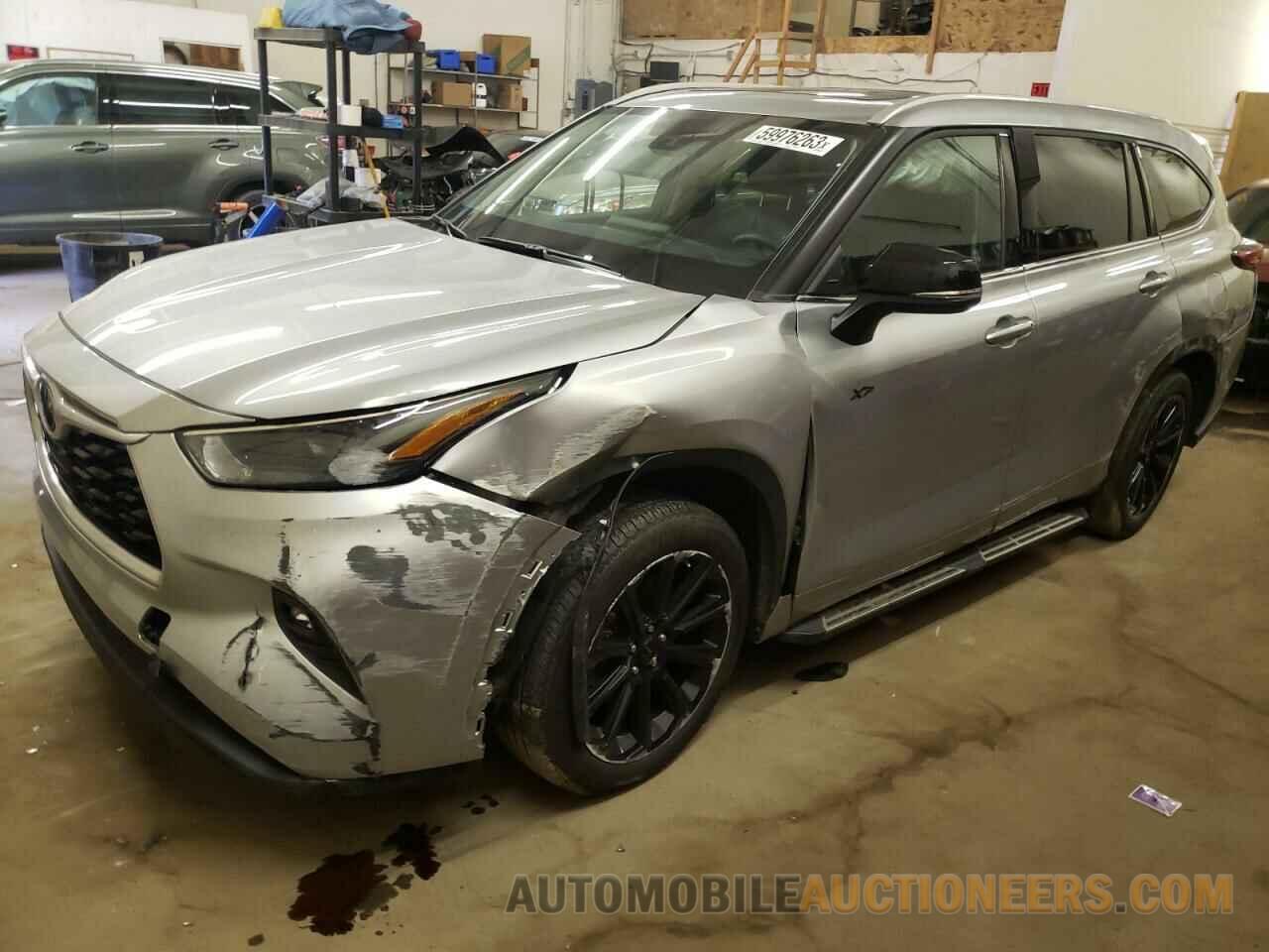 5TDGZRAH4NS104833 TOYOTA HIGHLANDER 2022