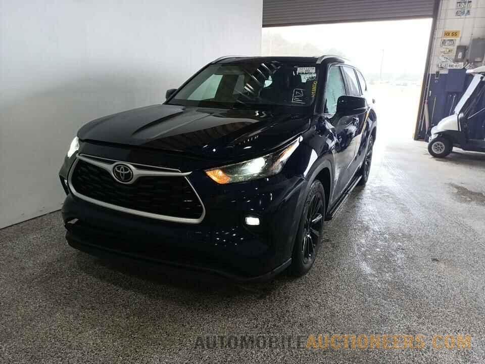 5TDGZRAH4NS119106 Toyota Highlander 2022