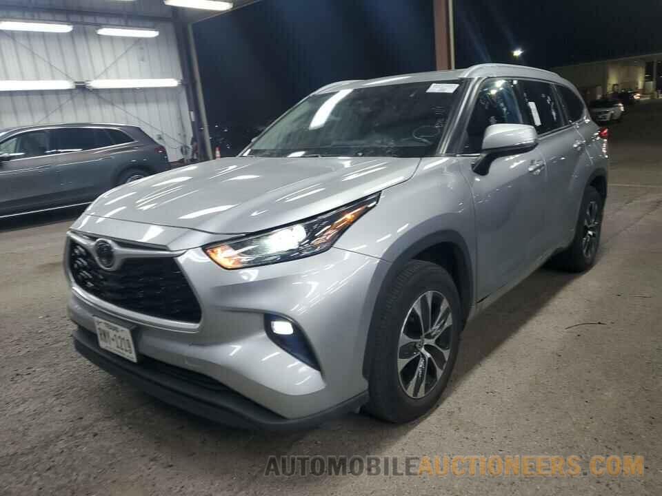 5TDGZRAH4NS120840 Toyota Highlander 2022