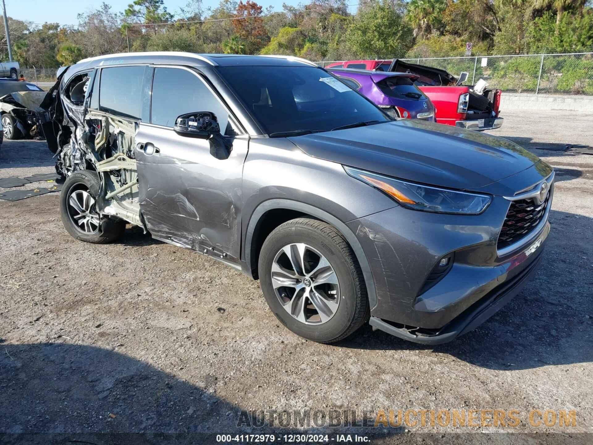 5TDGZRAH4NS129280 TOYOTA HIGHLANDER 2022