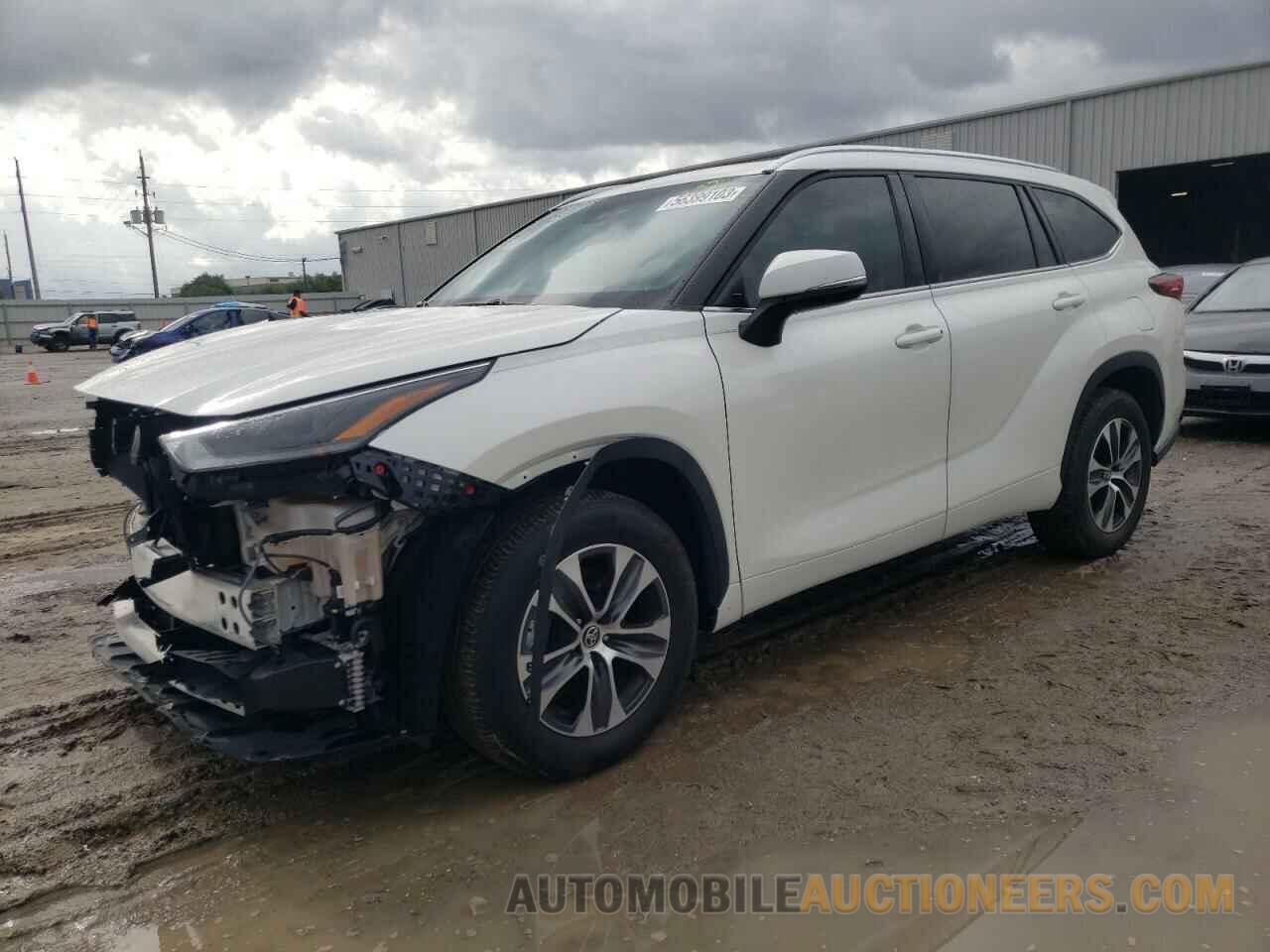 5TDGZRAH5MS519920 TOYOTA HIGHLANDER 2021