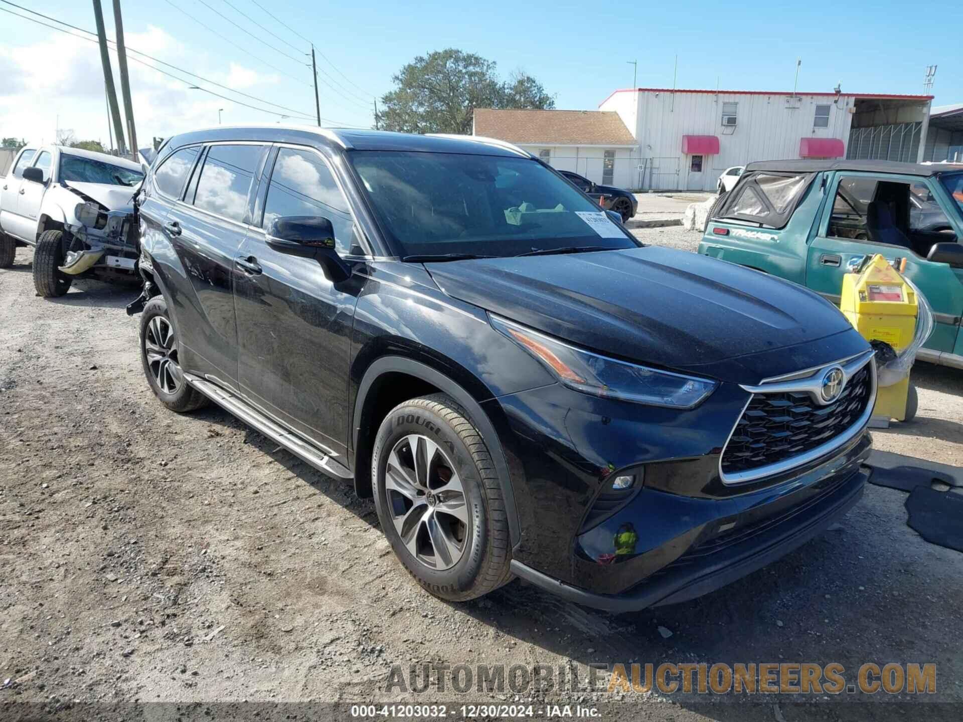 5TDGZRAH5MS536958 TOYOTA HIGHLANDER 2021