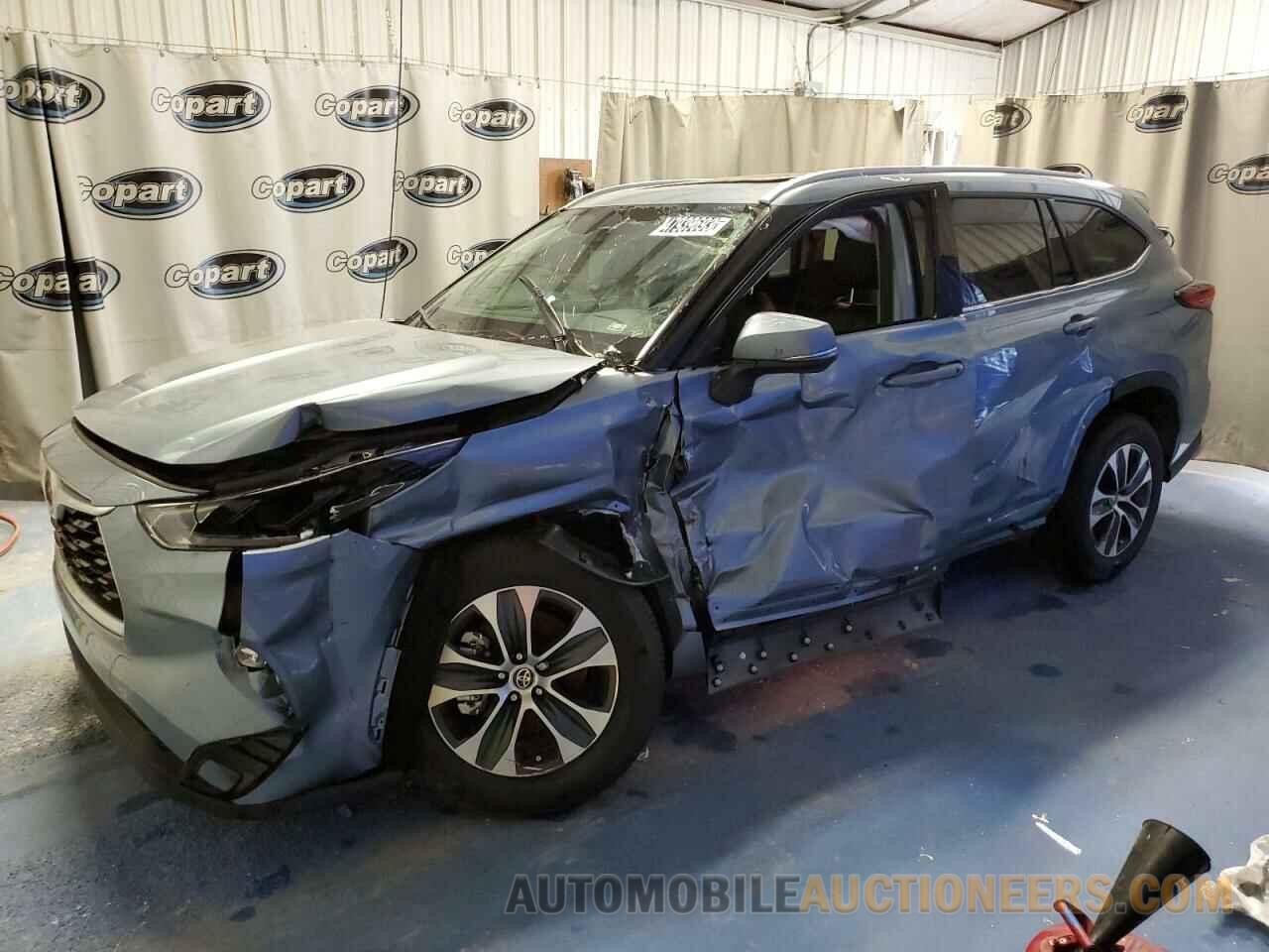 5TDGZRAH5NS141714 TOYOTA HIGHLANDER 2022