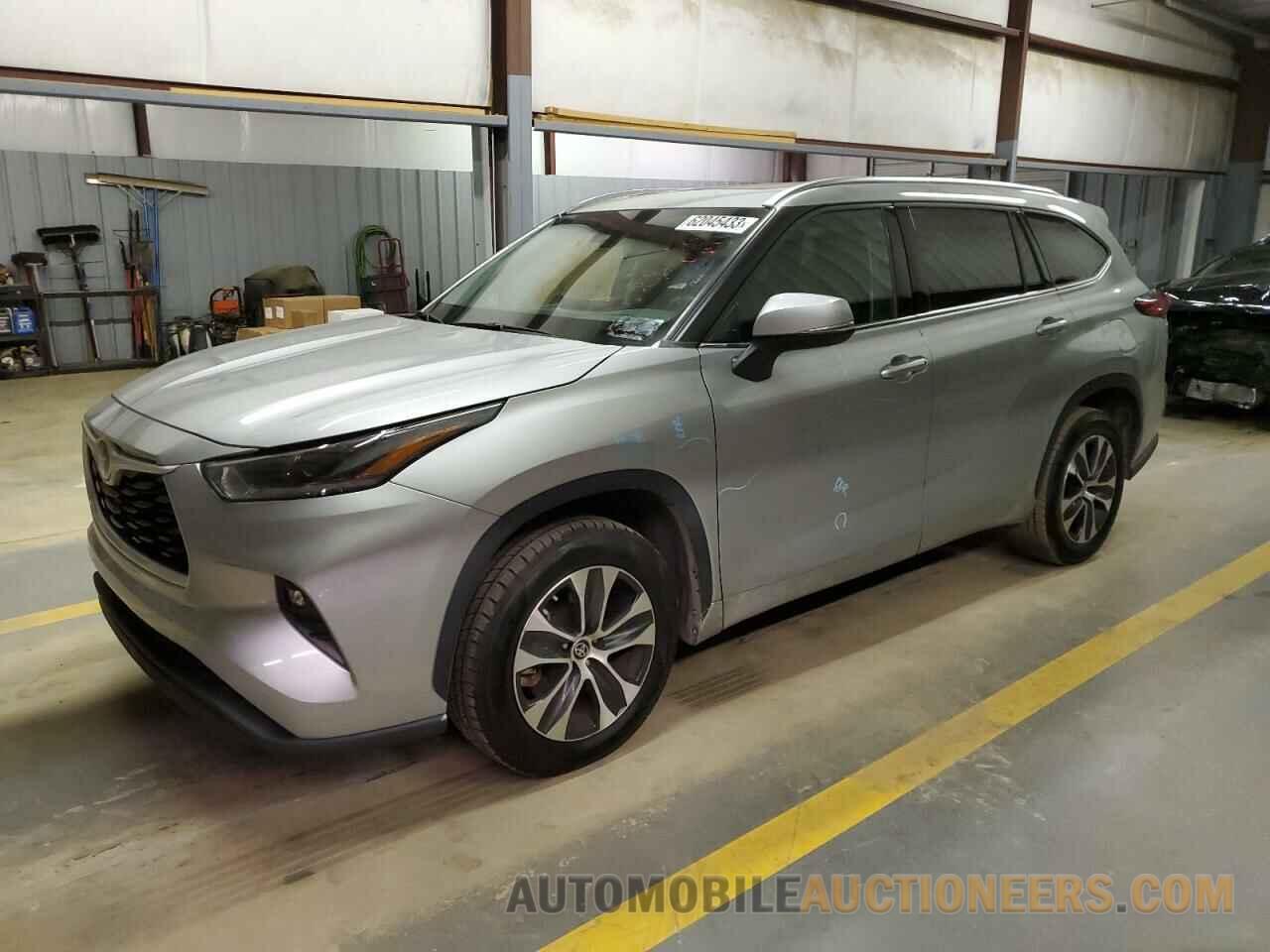 5TDGZRAH6MS528836 TOYOTA HIGHLANDER 2021