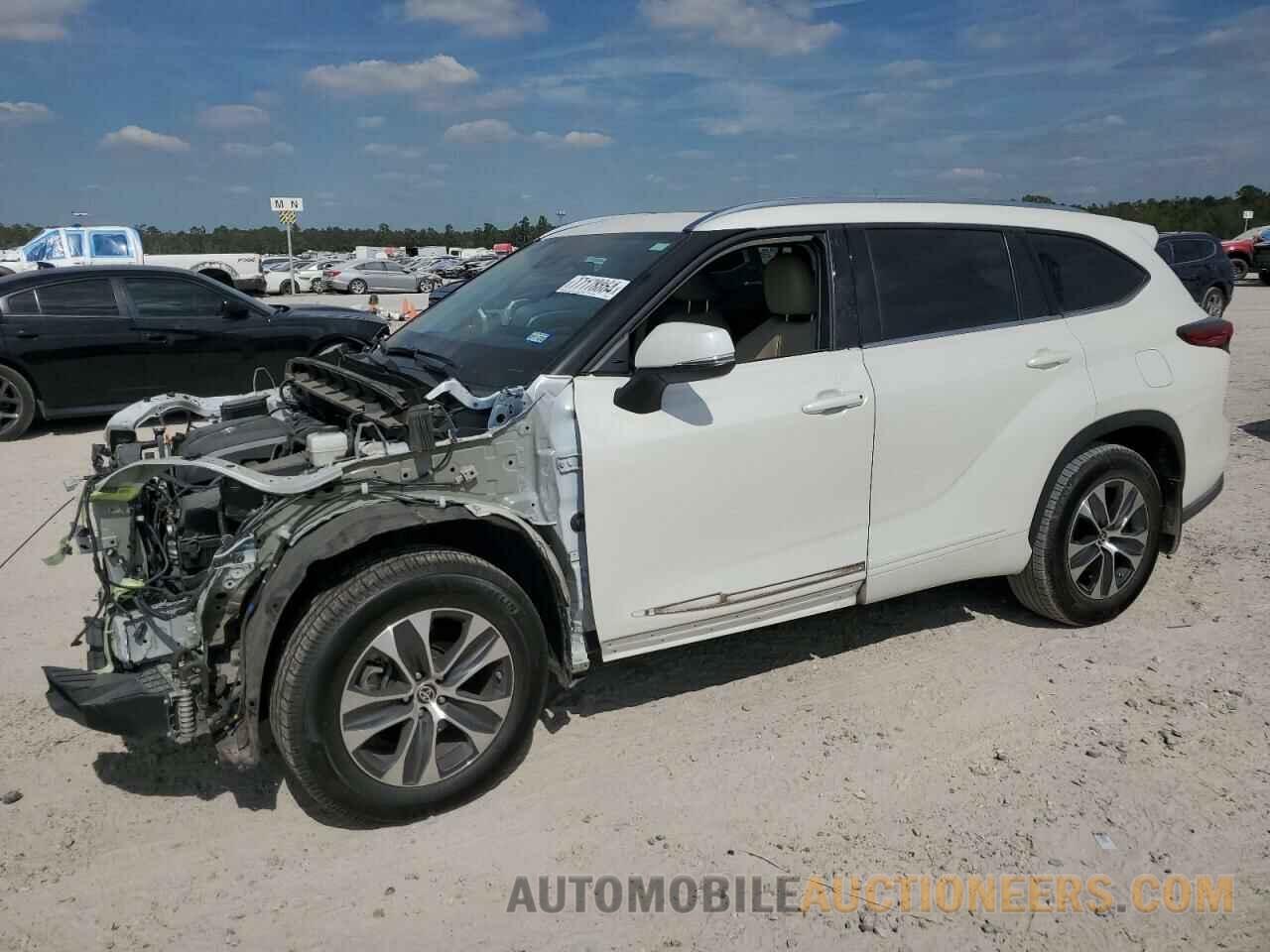 5TDGZRAH7MS520910 TOYOTA HIGHLANDER 2021