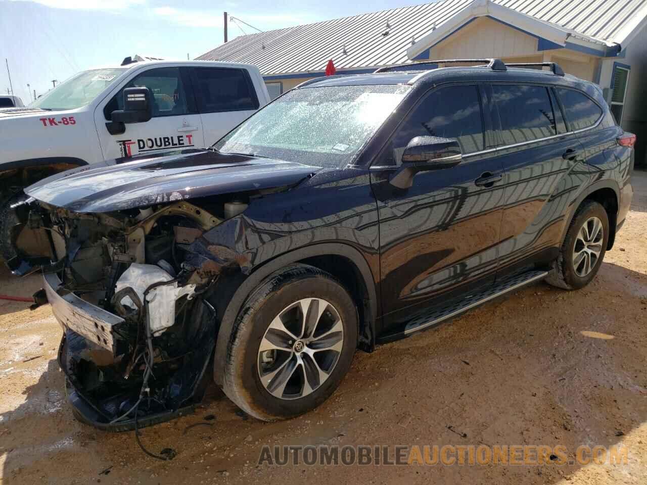 5TDGZRAH7NS102882 TOYOTA HIGHLANDER 2022