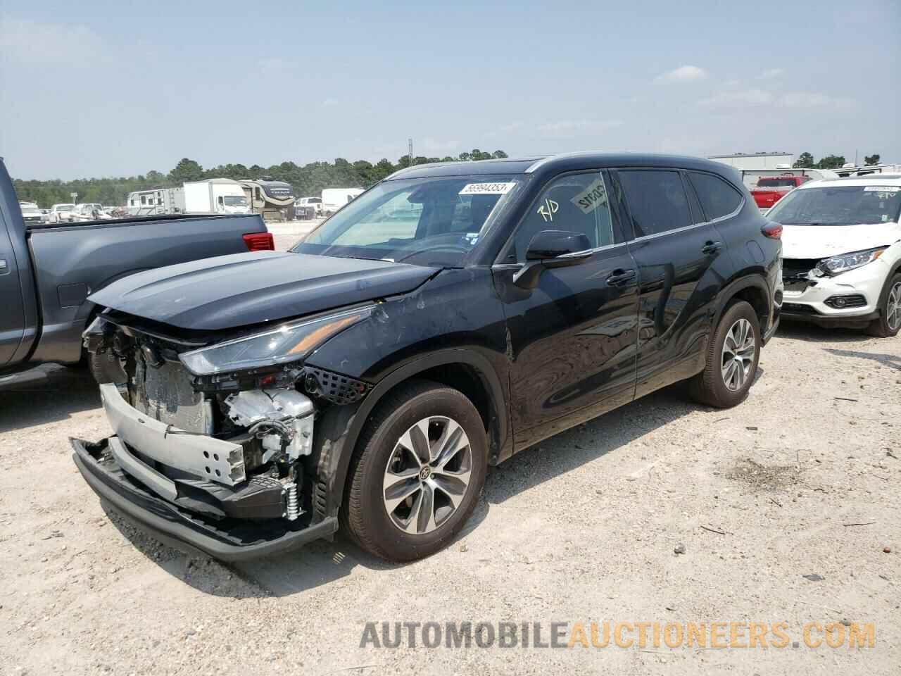 5TDGZRAH7NS130181 TOYOTA HIGHLANDER 2022