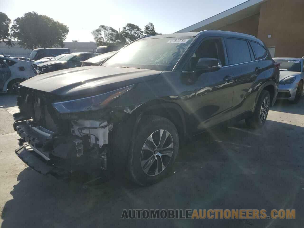 5TDGZRAH7NS546957 TOYOTA HIGHLANDER 2022