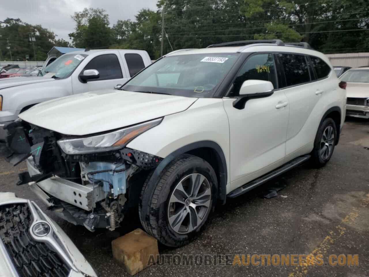 5TDGZRAH8LS512264 TOYOTA HIGHLANDER 2020