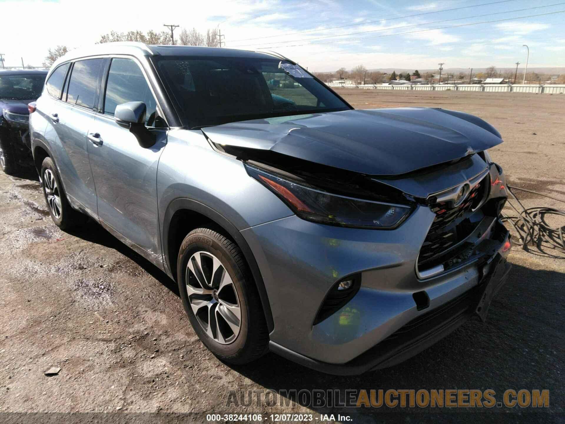 5TDGZRAH8NS108822 TOYOTA HIGHLANDER 2022