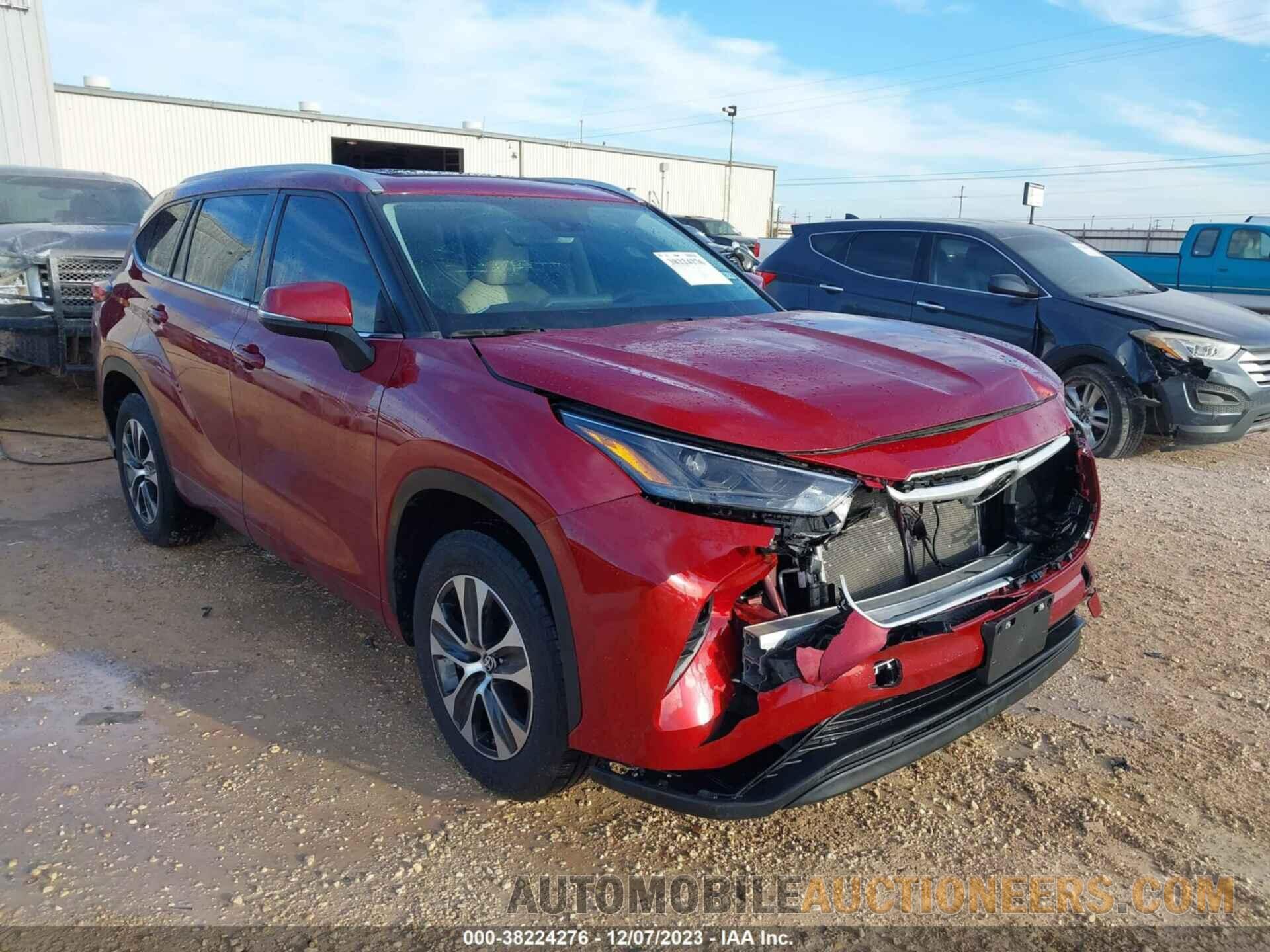 5TDGZRAH8NS115415 TOYOTA HIGHLANDER 2022