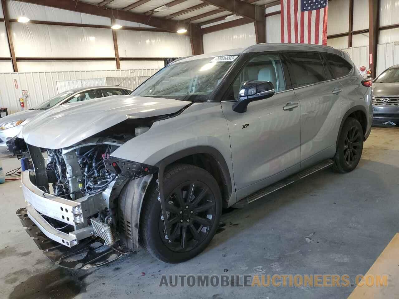 5TDGZRAH8NS551407 TOYOTA HIGHLANDER 2022