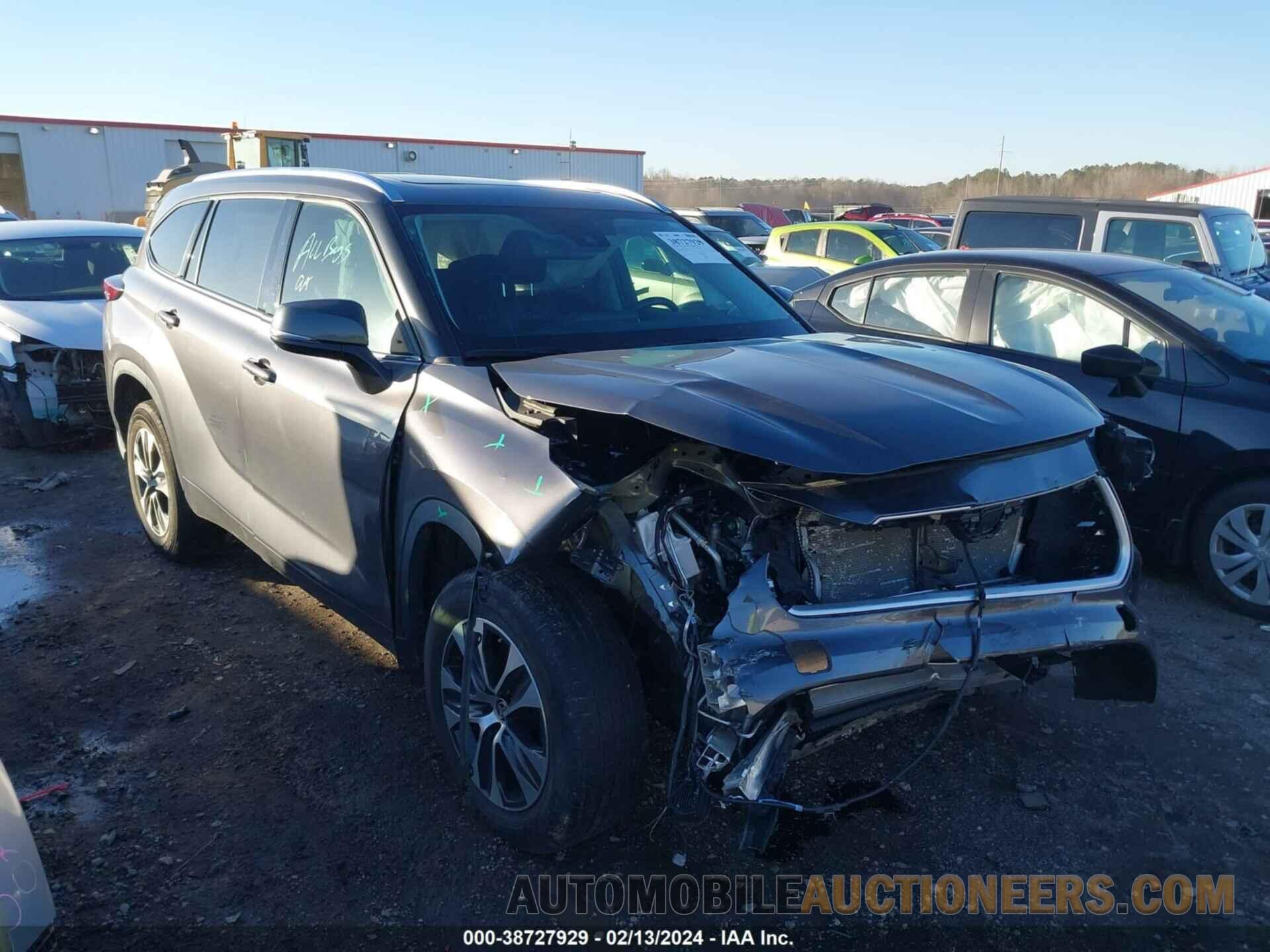 5TDGZRAH9MS535912 TOYOTA HIGHLANDER 2021