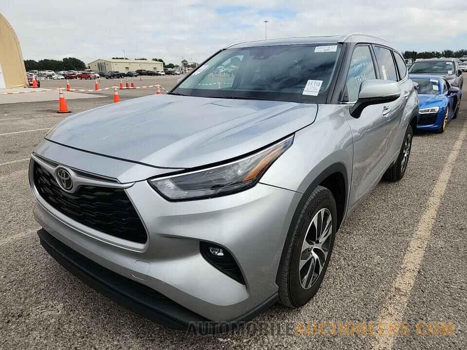 5TDGZRAH9NS107937 Toyota Highlander 2022