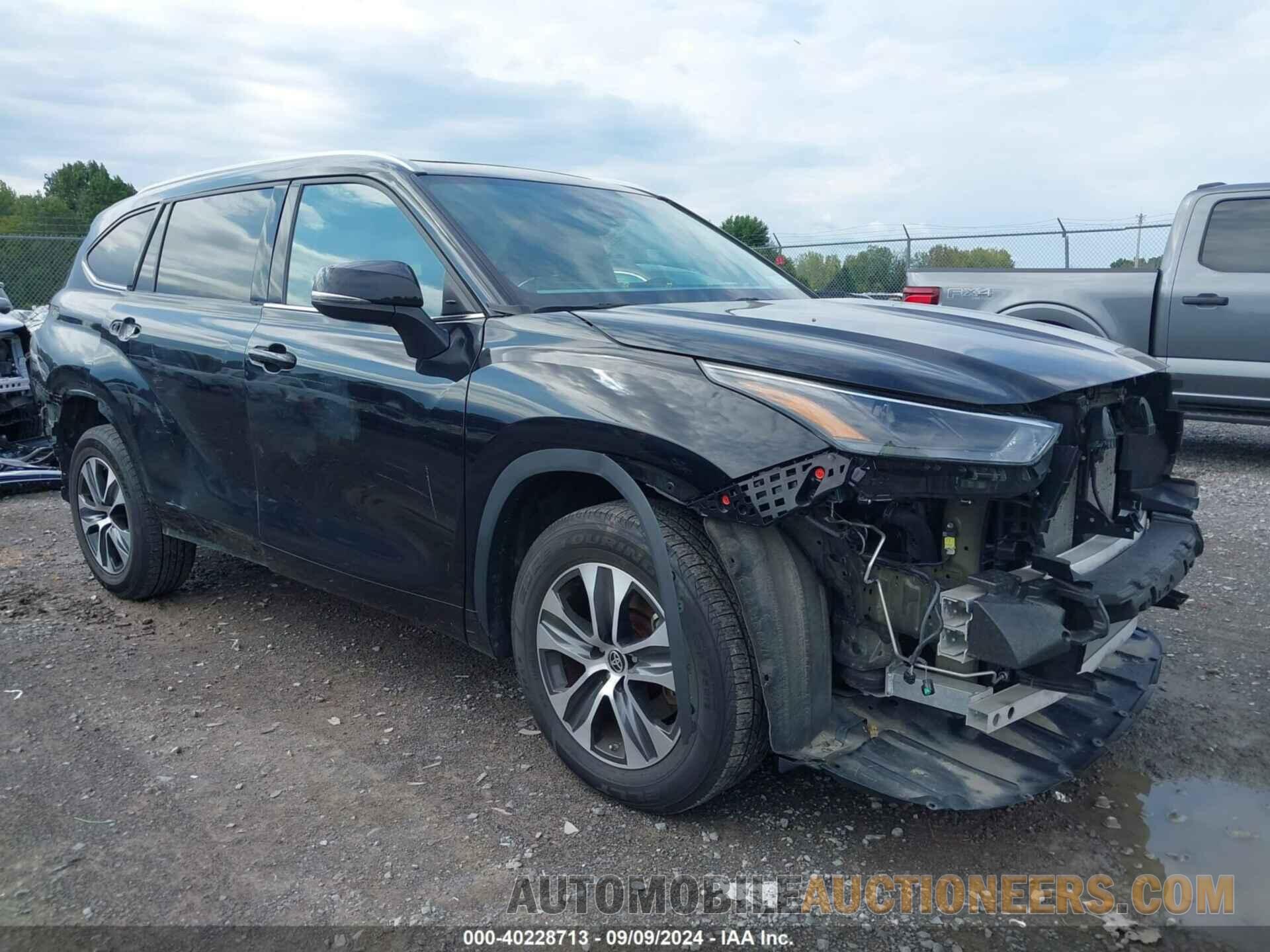 5TDGZRAH9NS112166 TOYOTA HIGHLANDER 2022